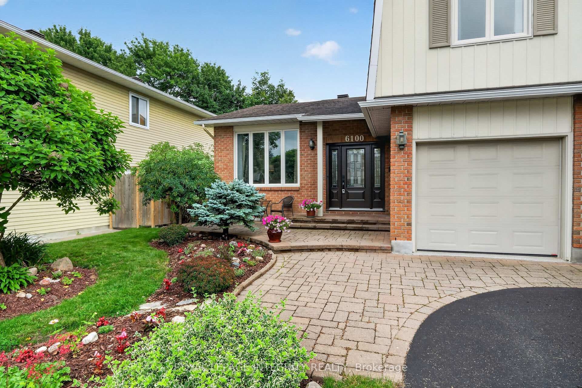 6100 Vineyard Drive photo 4