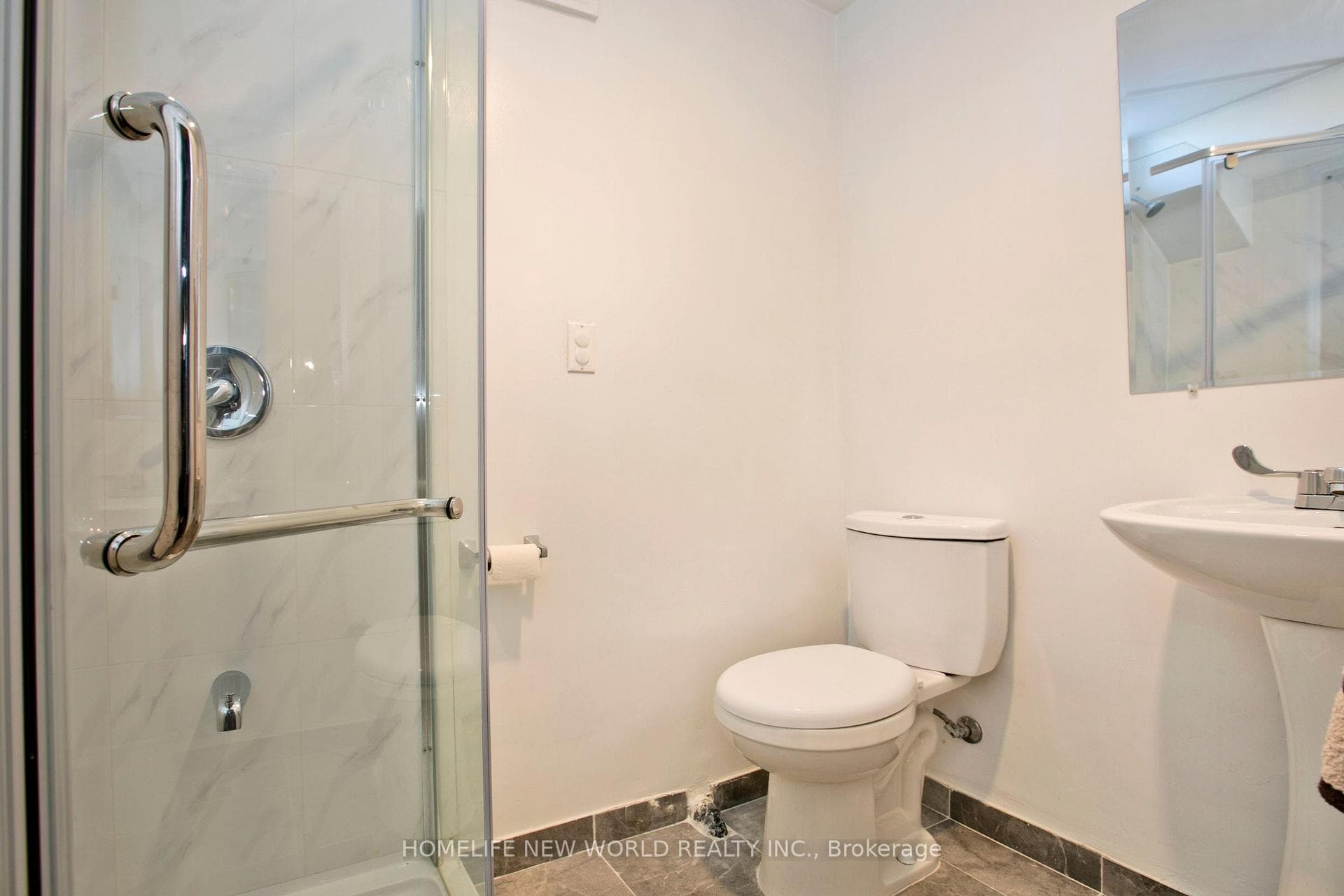 47 Chichester Road photo 26