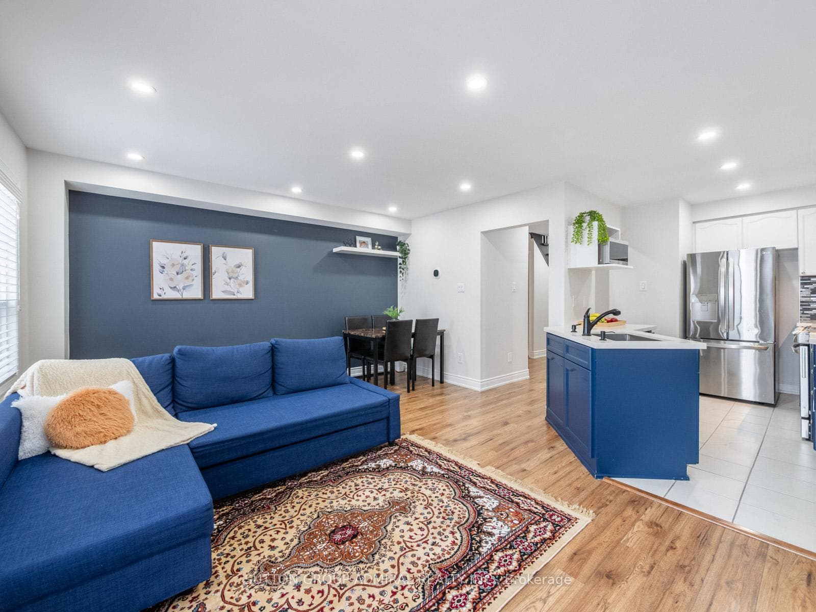 81 Parktree Drive photo 11