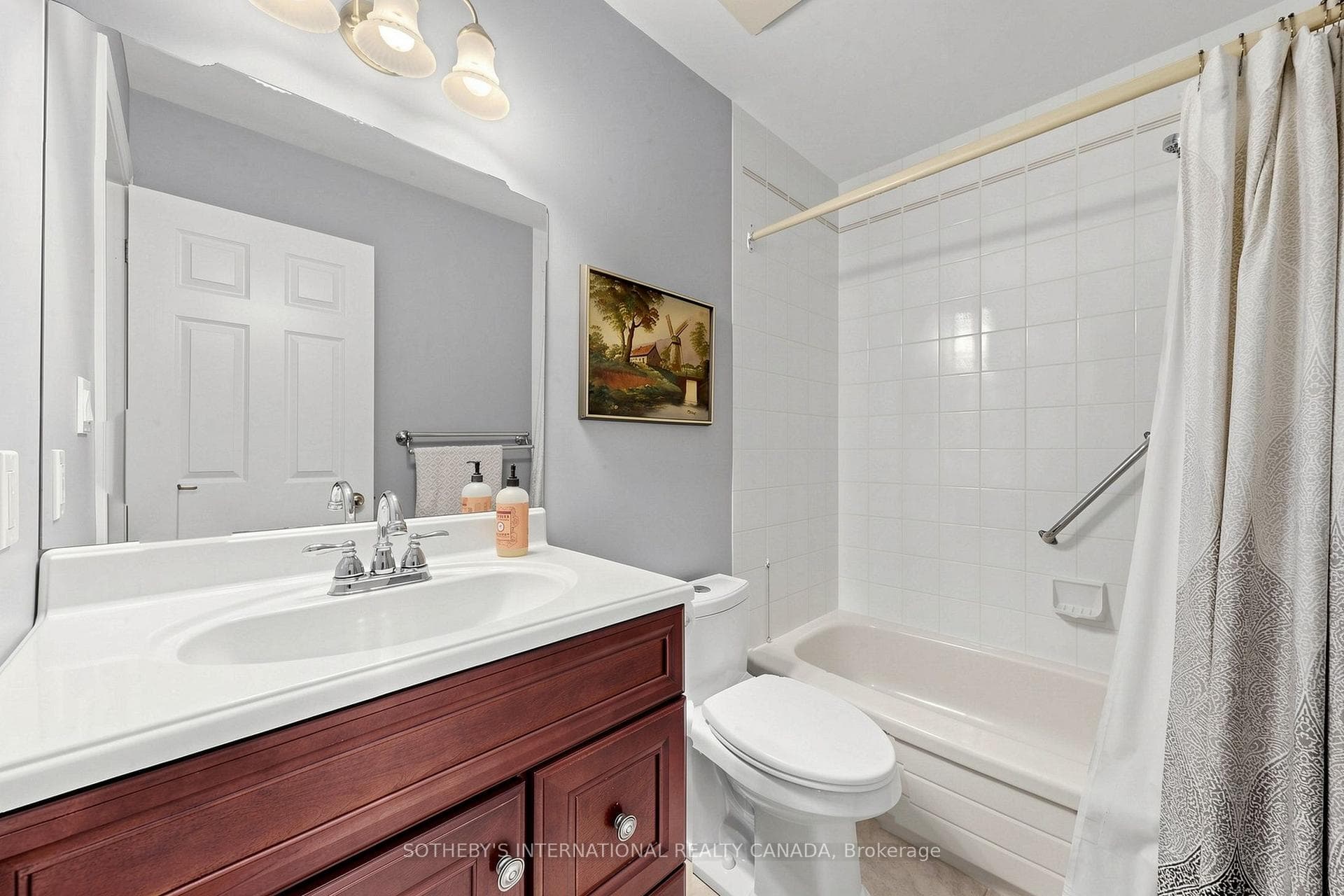 3454 FREDERICK Avenue photo 24