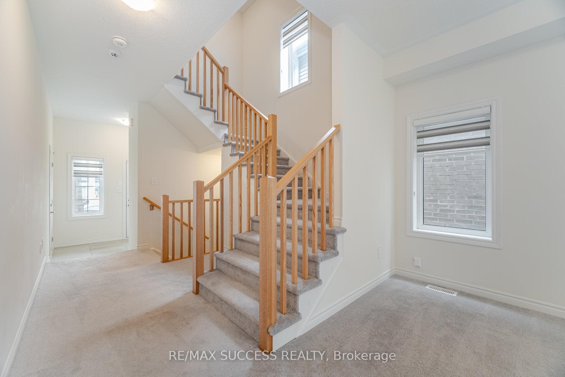 32 George Brier Drive photo 19