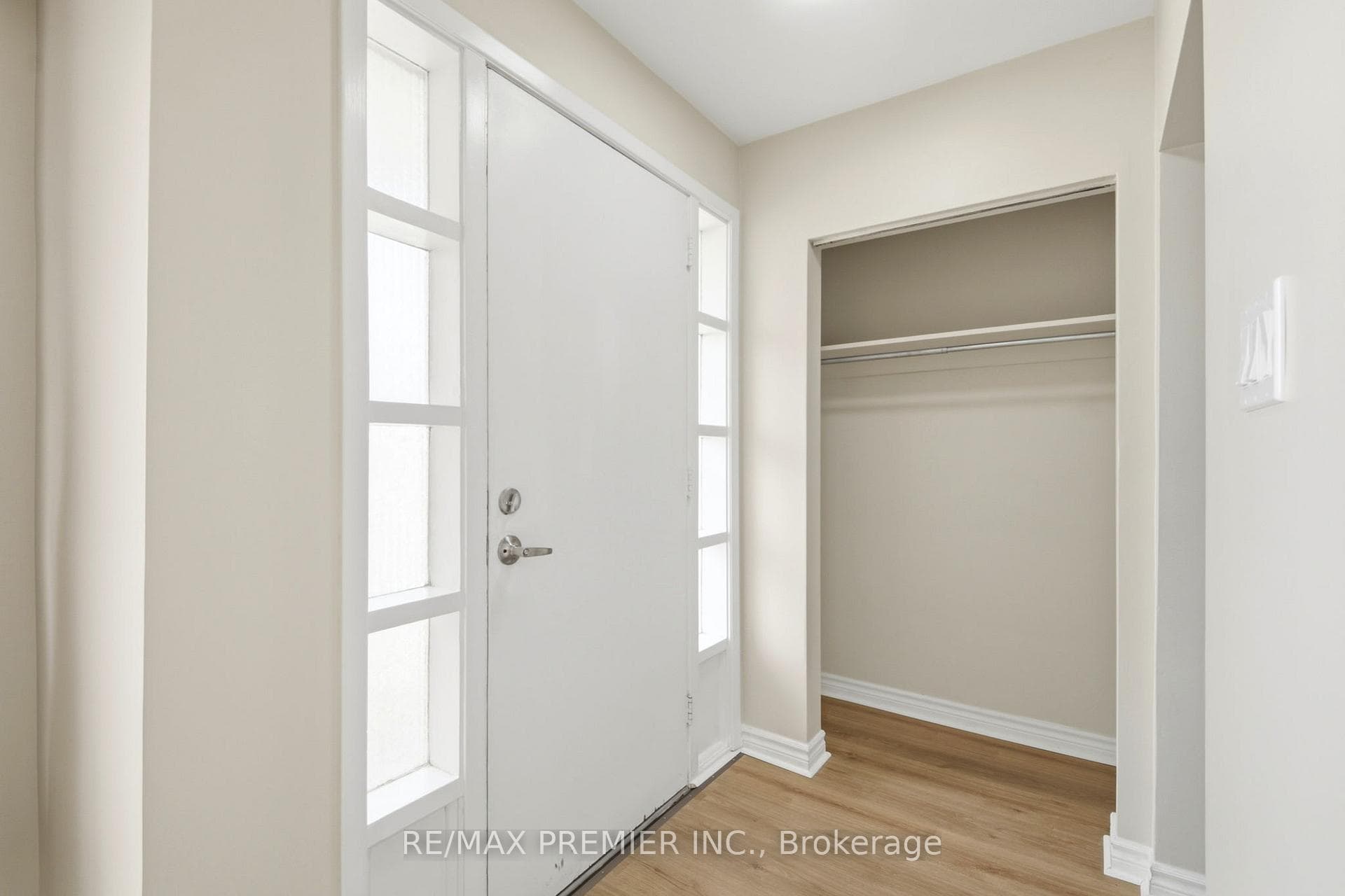 55 Plunkett Road photo 4