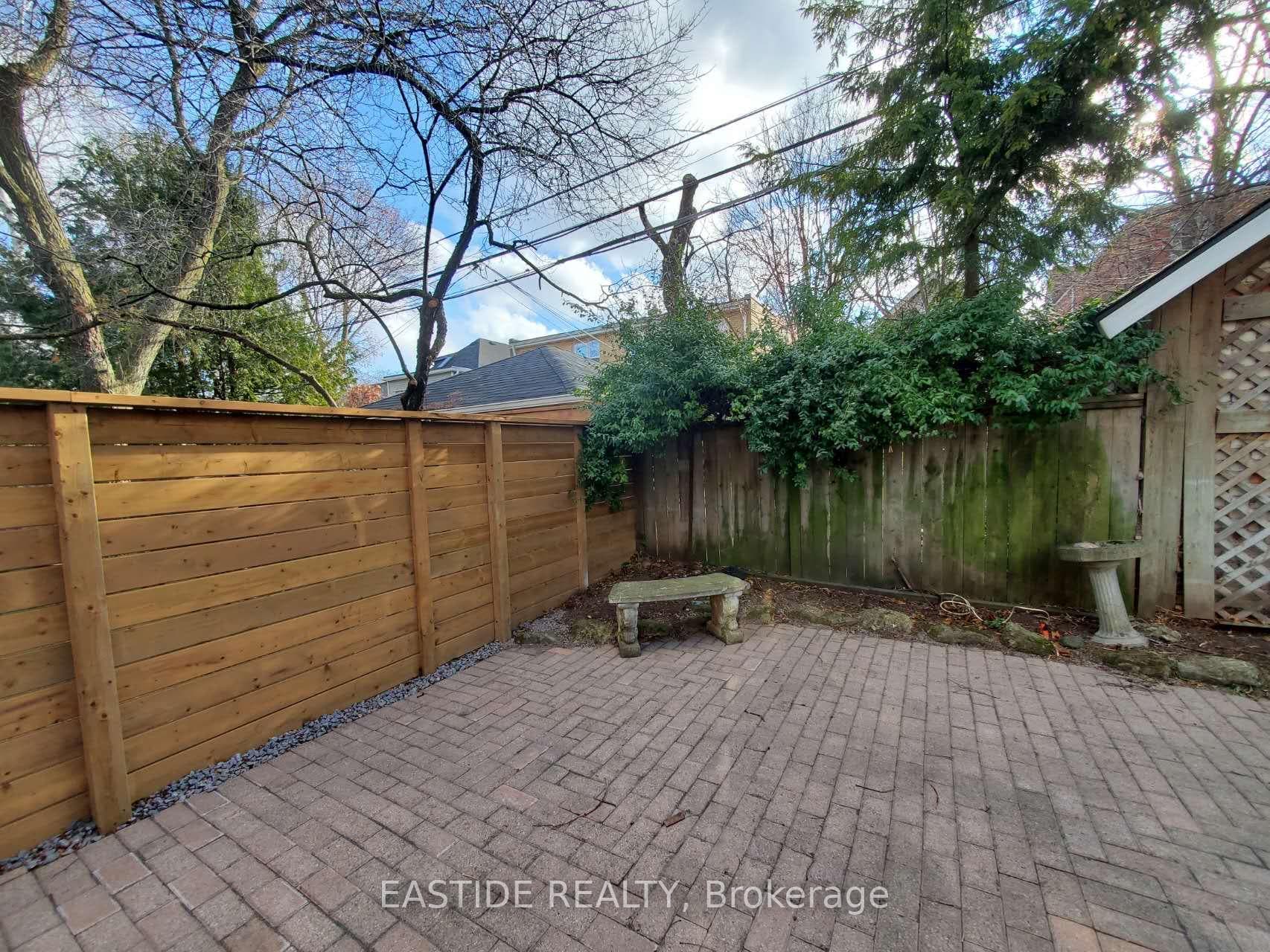 65 Duggan Avenue photo 29