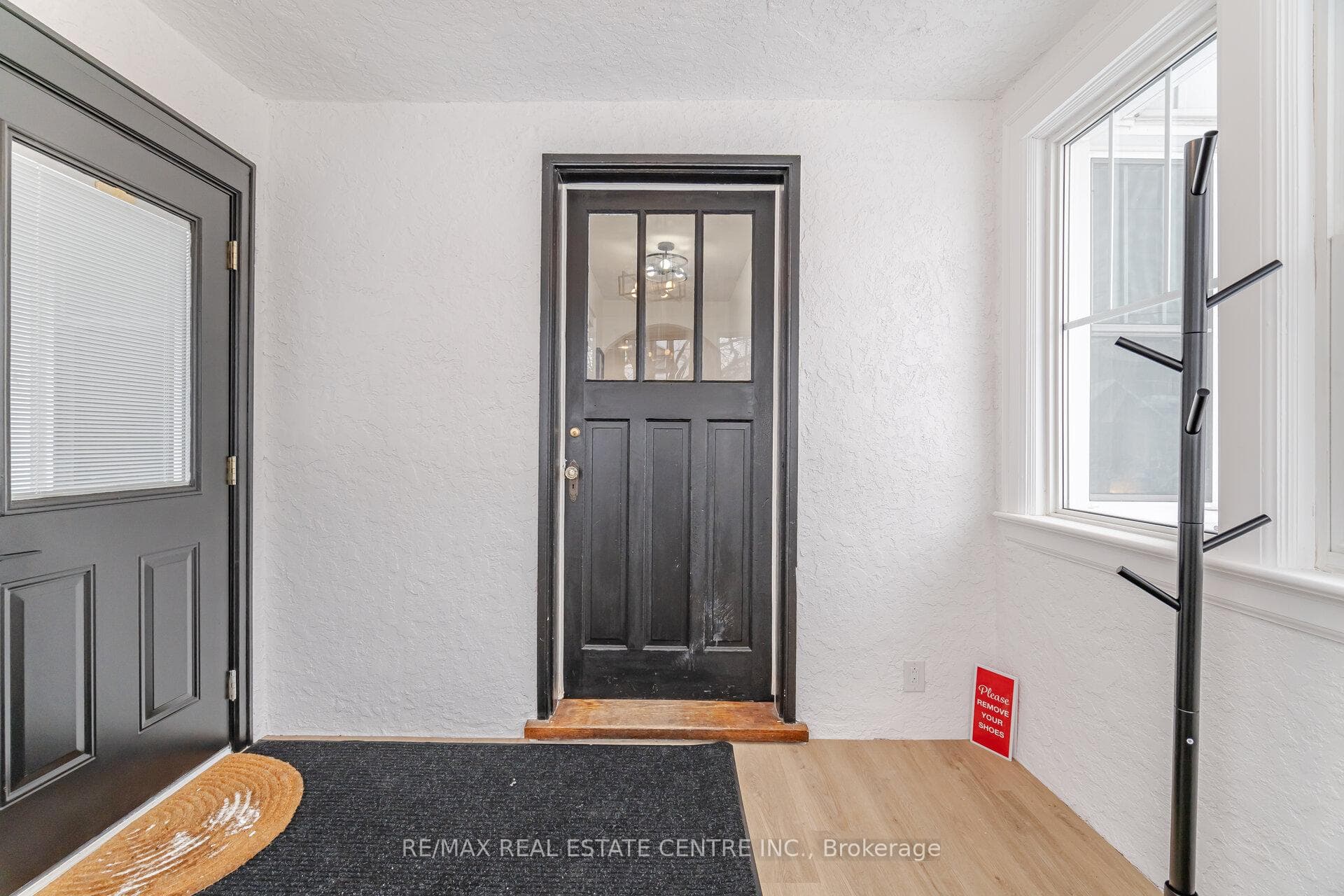 21 Crombie Street photo 7