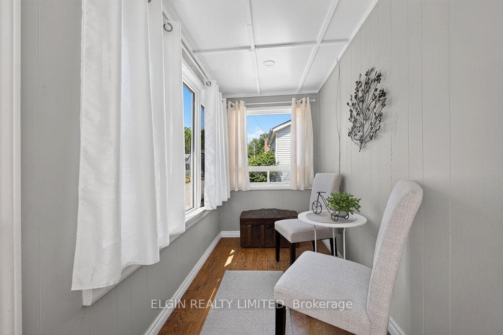 28 Walnut Street photo 6