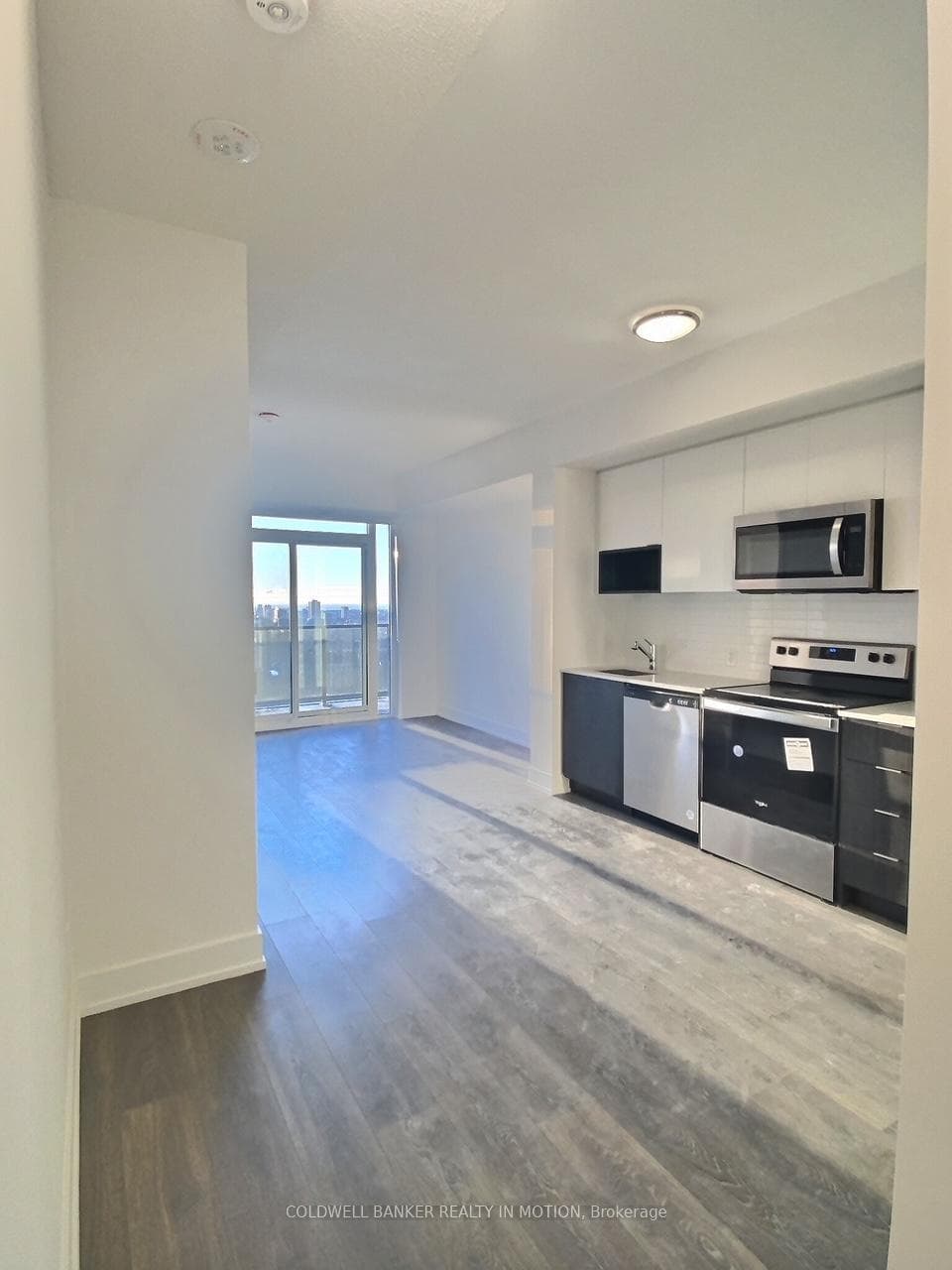 202 Burnhamthorpe Road Unit 2008 photo 9