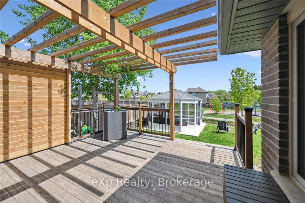 71 Stumpf Street photo 43