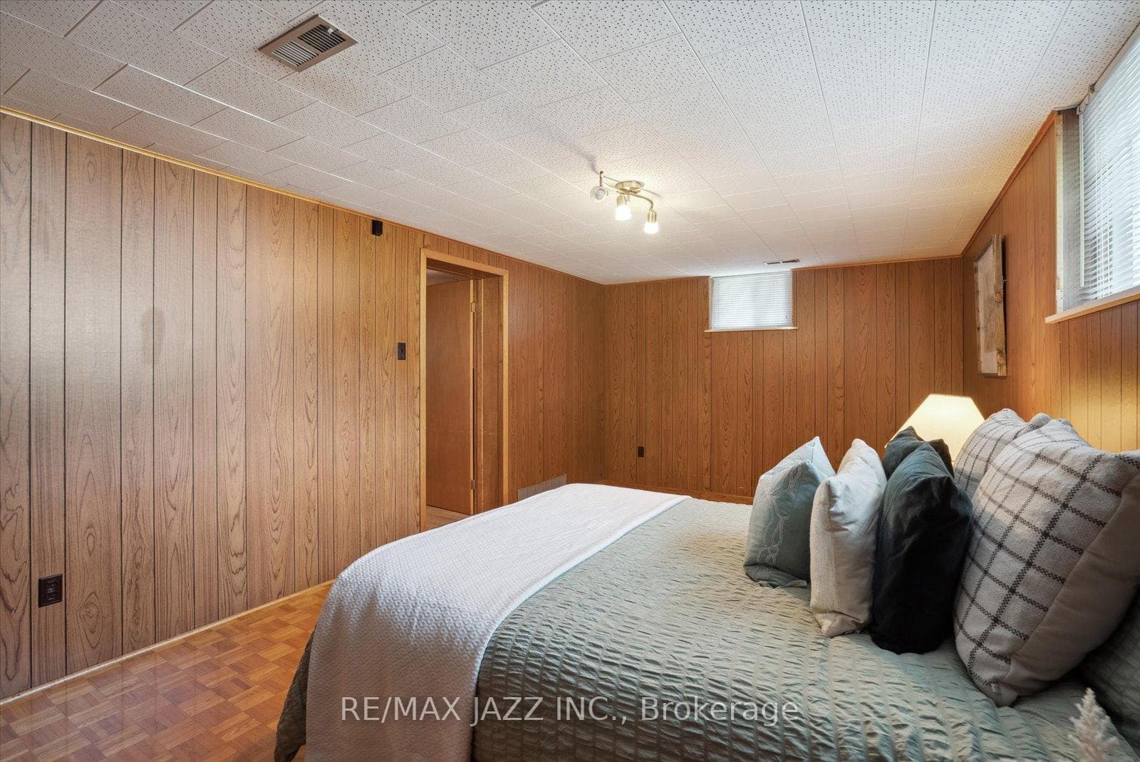 38 Terraview Boulevard photo 30