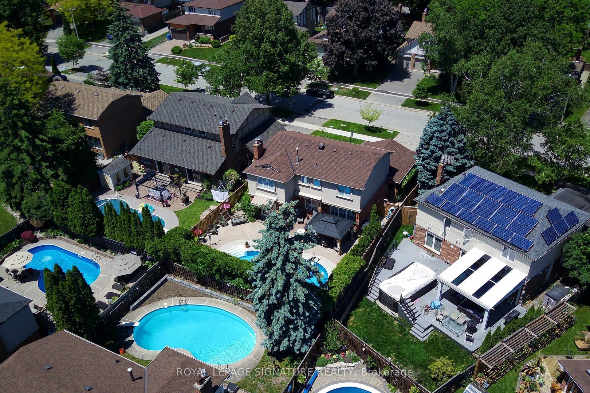 72 Acheson Boulevard photo 30
