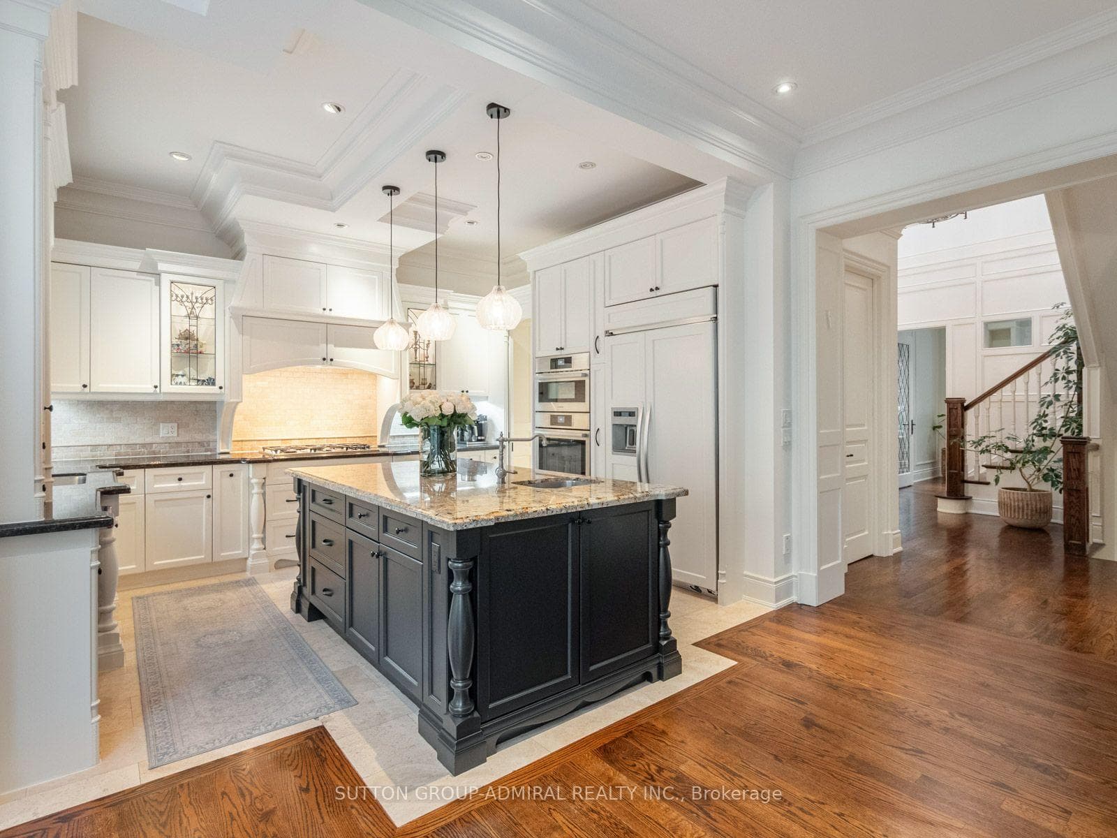 35 Wentworth Avenue photo 13