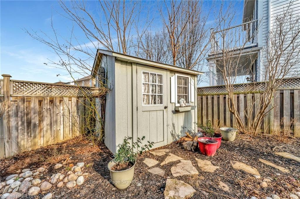 1384 CLARK Boulevard photo 35