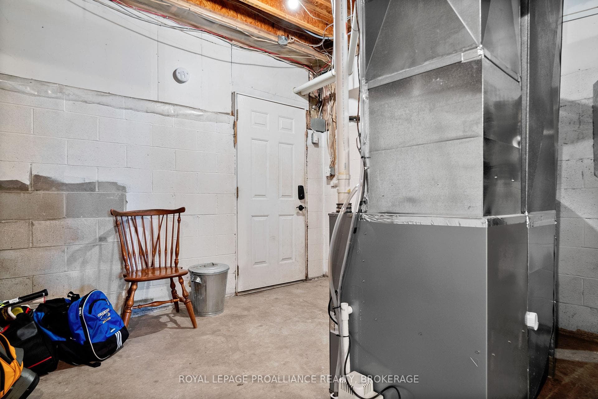 2442 Keeley Road photo 35