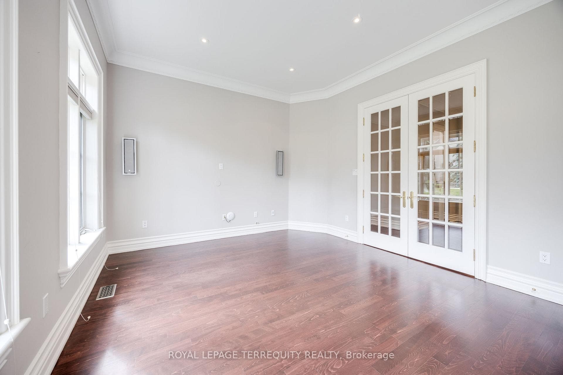 88 Bel Air Drive photo 16