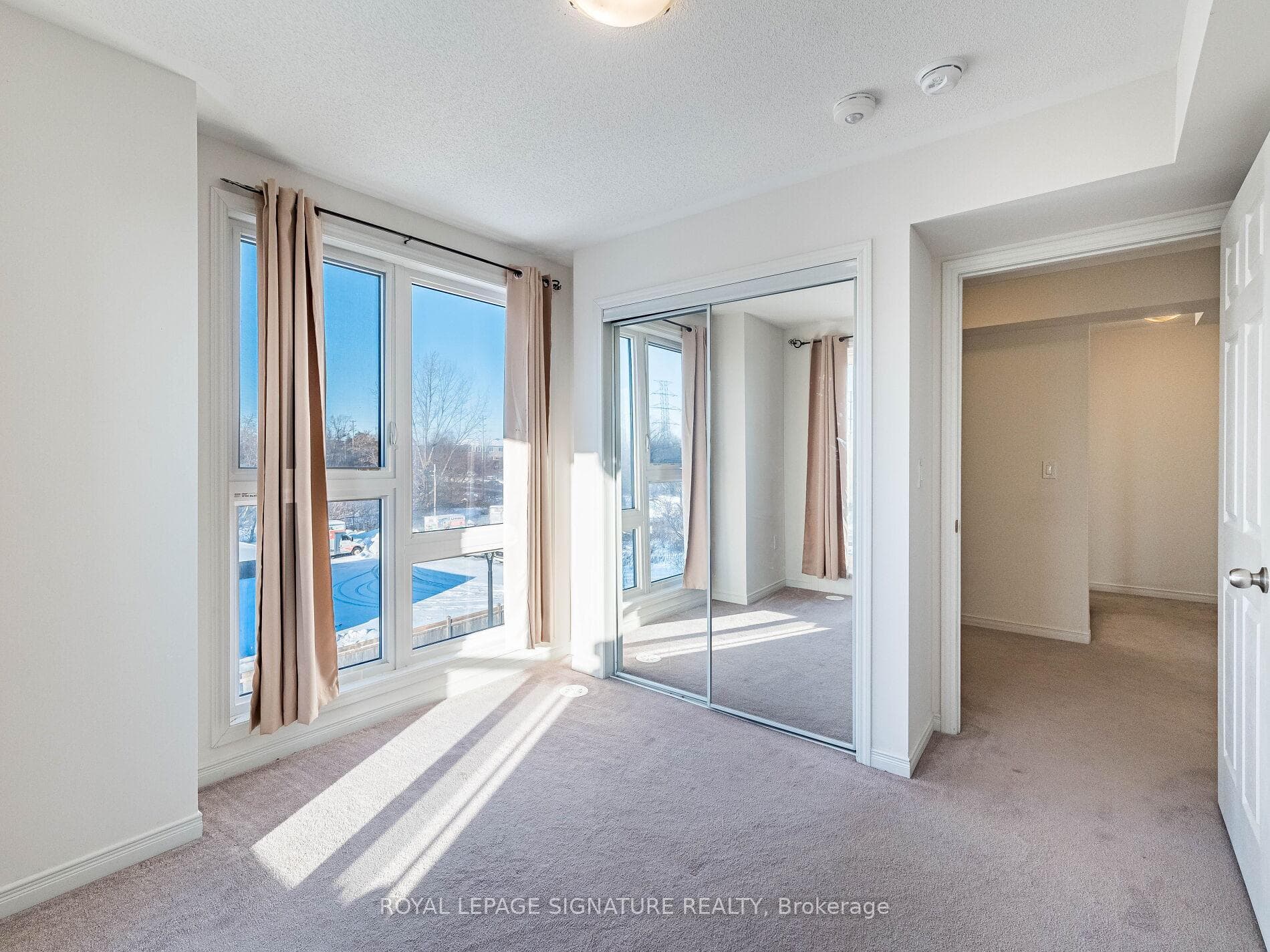 500 Kingbird Grove Unit 350 photo 22