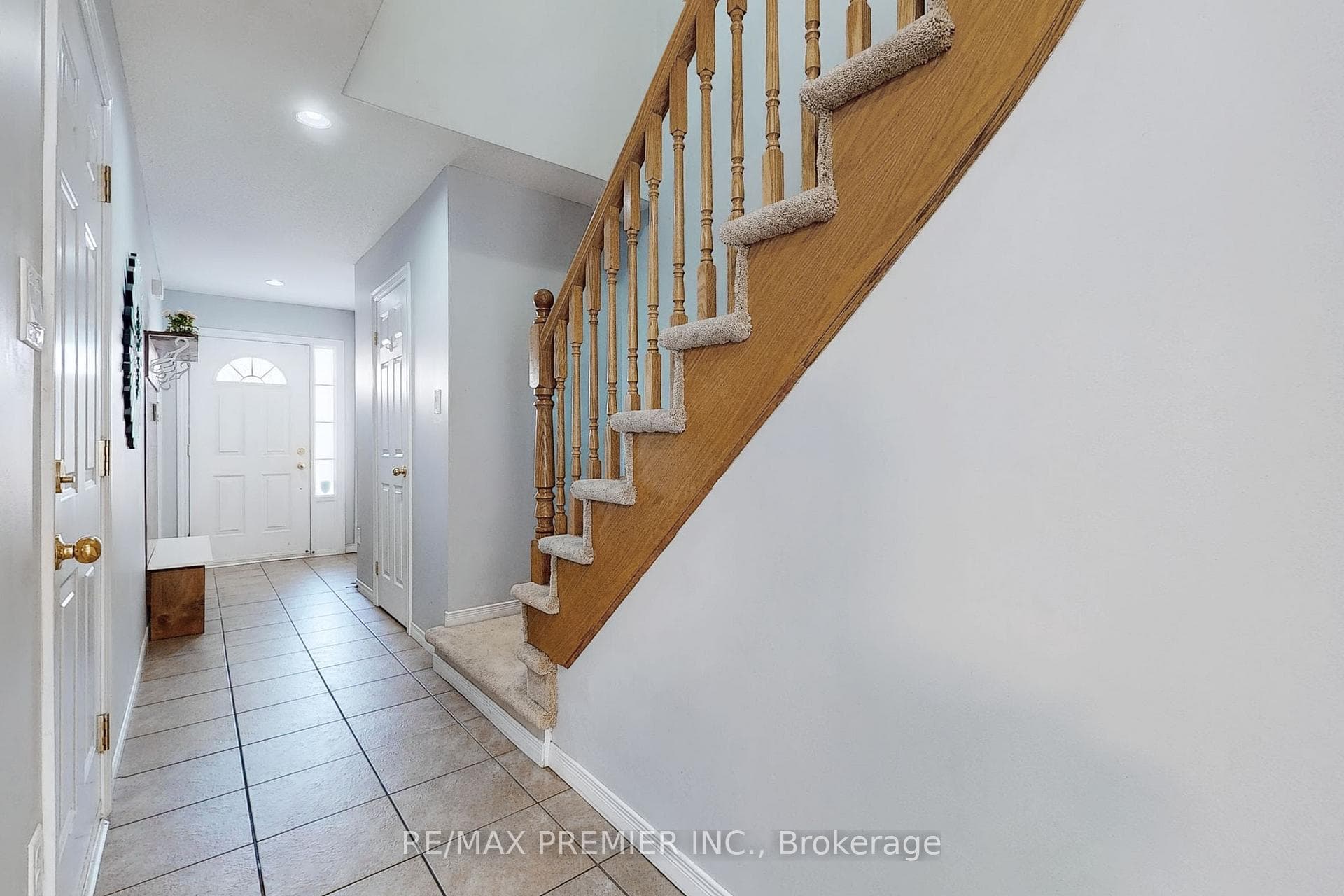 1771 Upper Wentworth Street Unit 34 photo 16
