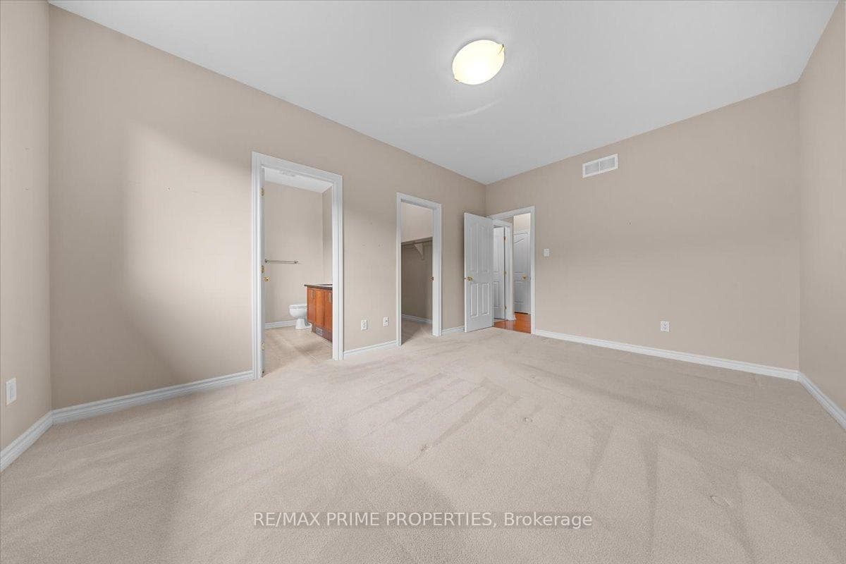 1863 Springridge Drive photo 23