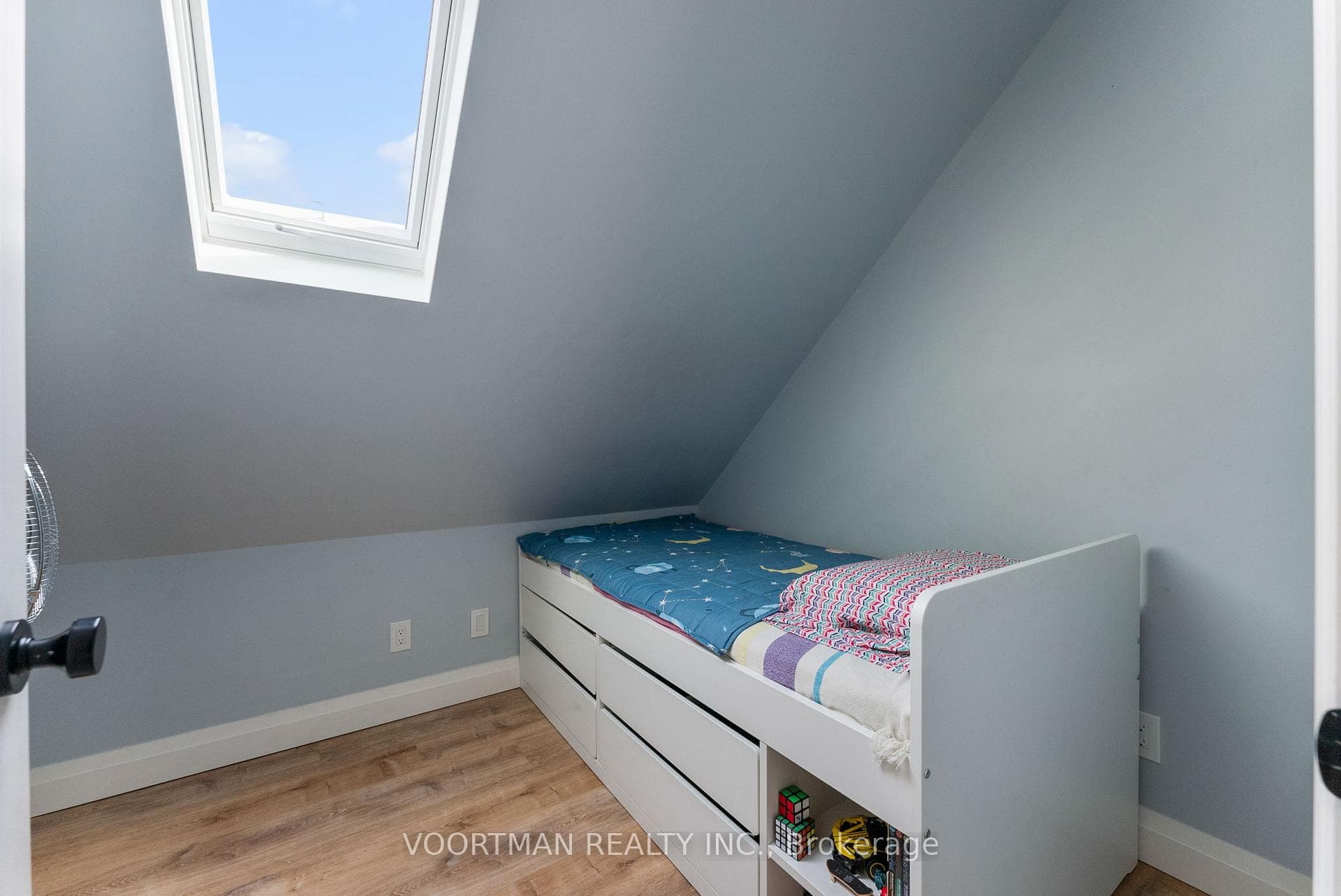 174 Huxley Avenue photo 18