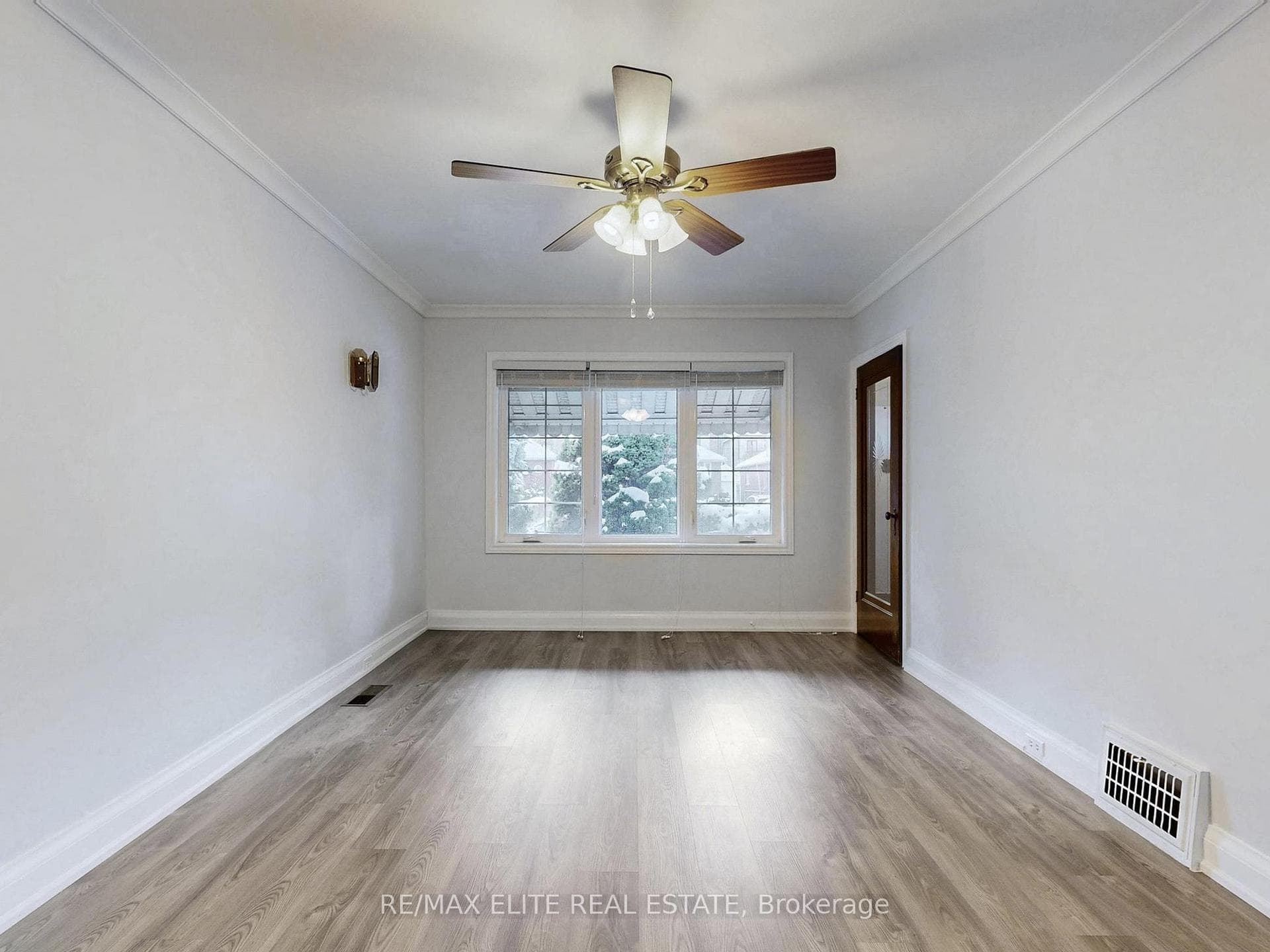 63 St Hubert Avenue photo 5
