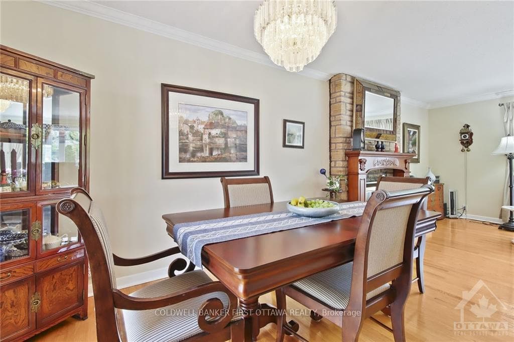 44 LEEMING Drive photo 11