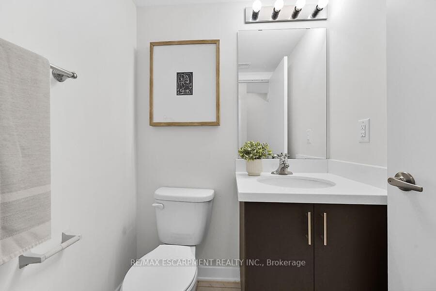 17 Markle Crescent photo 31
