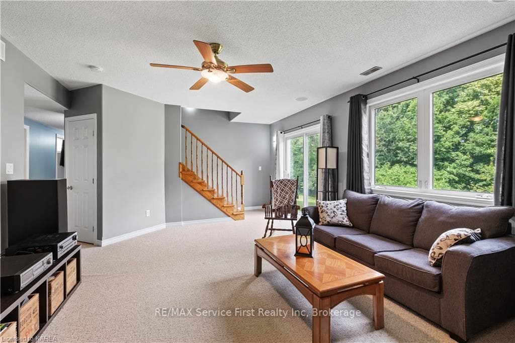 2548 SANDS Road photo 30