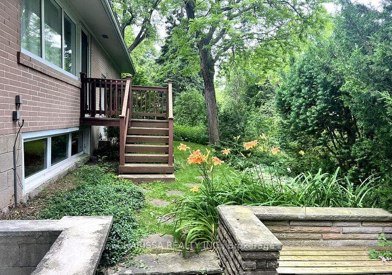 1238 Donlea Crescent Unit BSMT photo 5