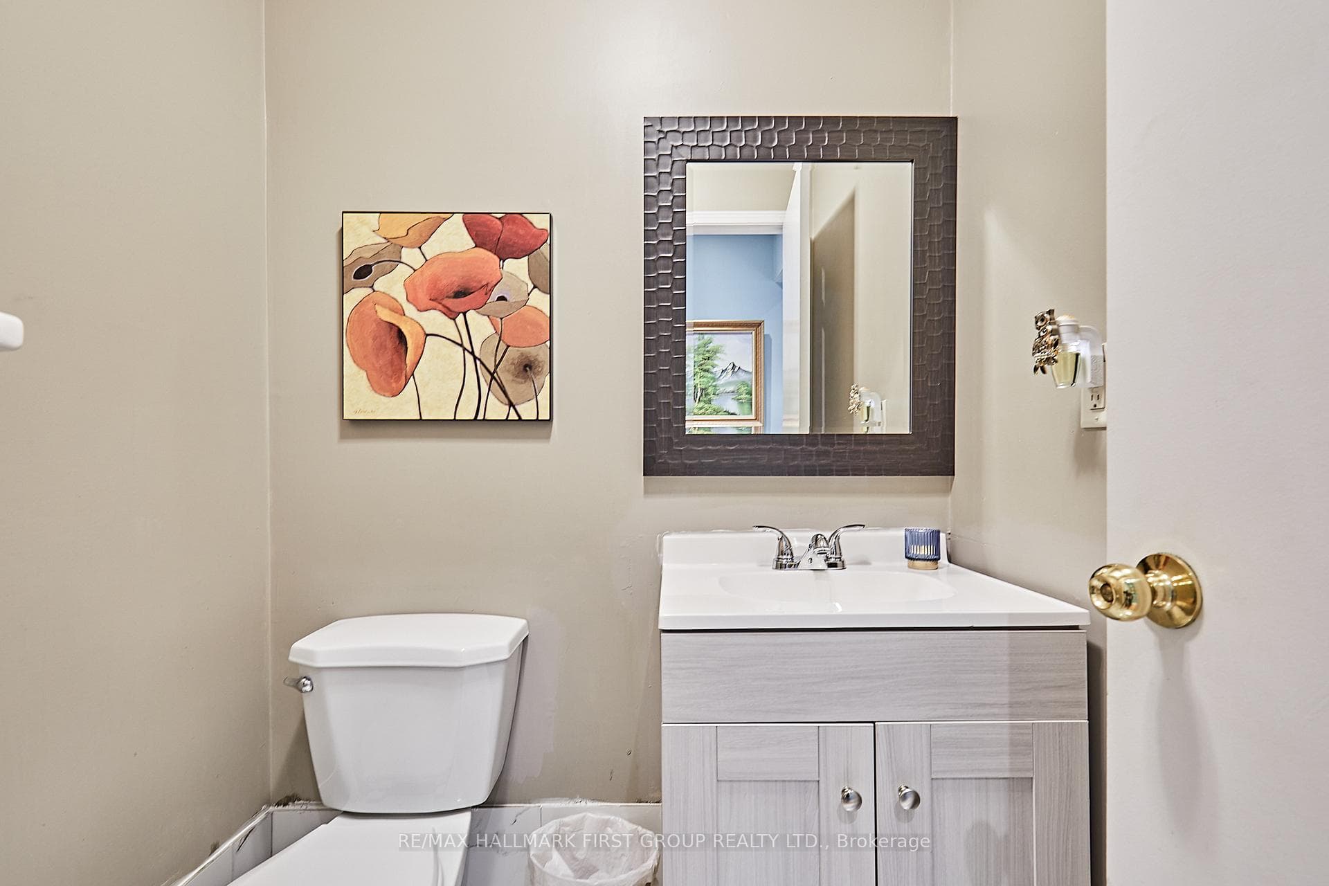 35 Macdermott Drive photo 18