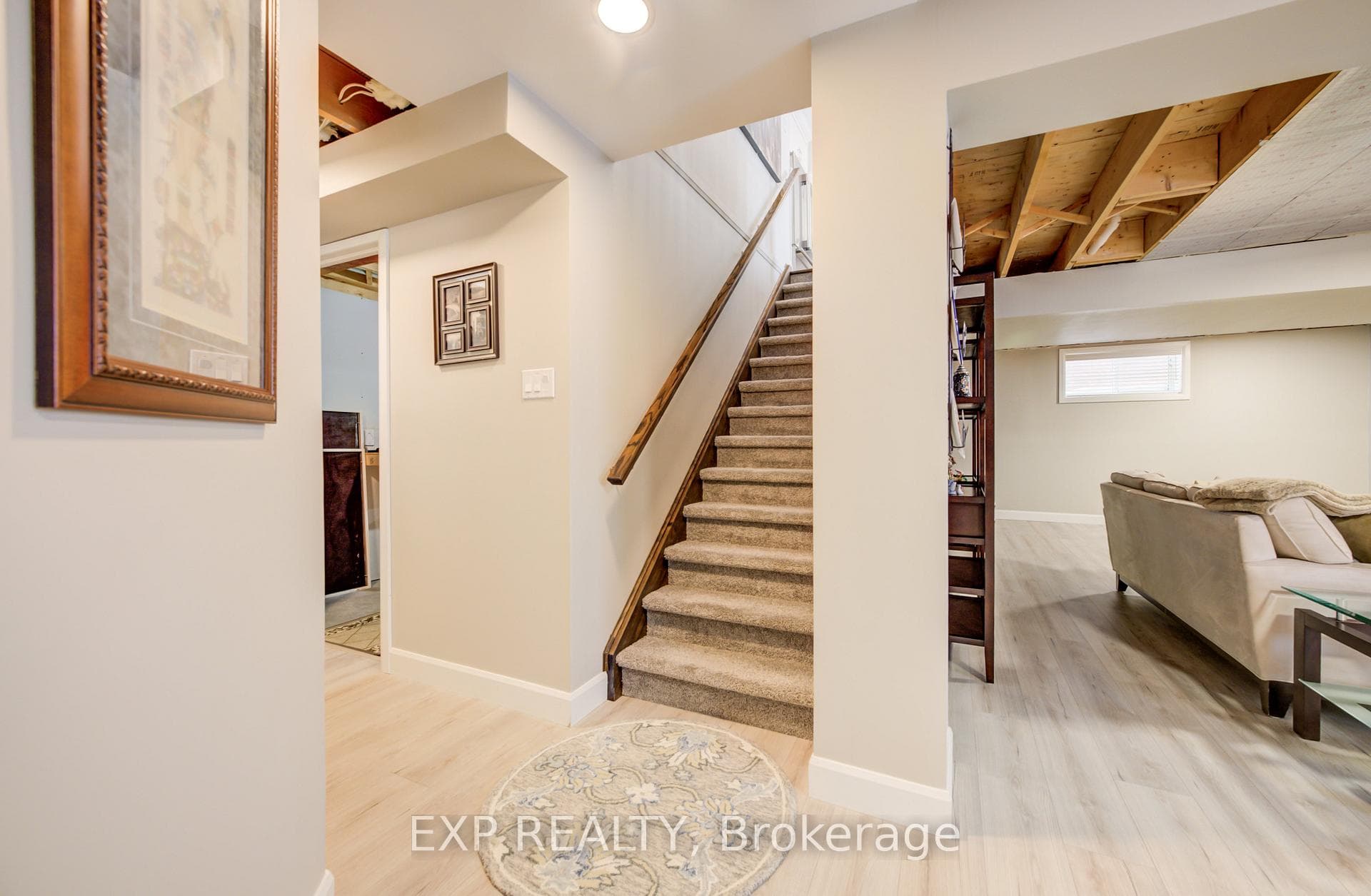 130 Bridge Crescent photo 23