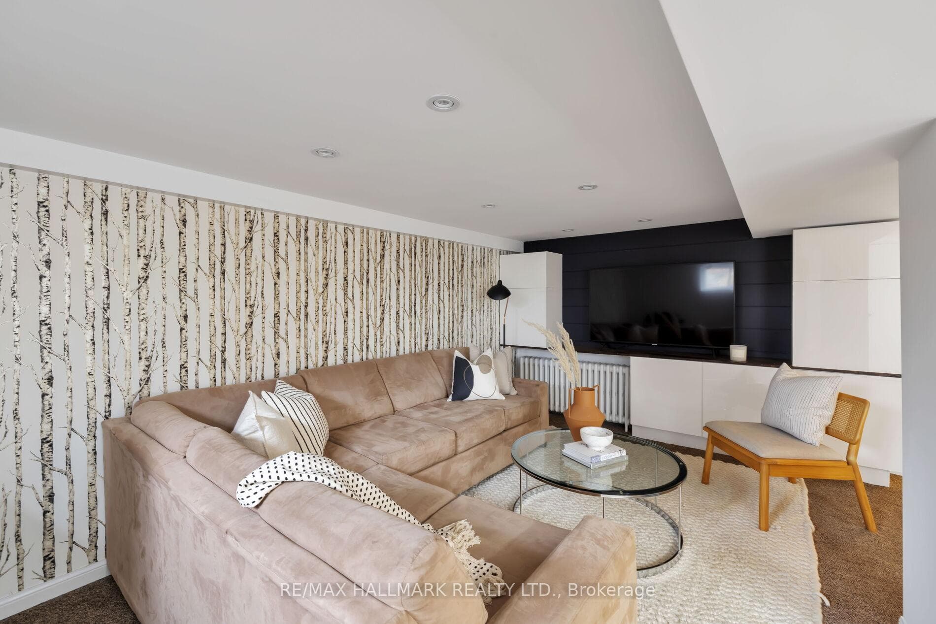 289 Blantyre Avenue photo 23