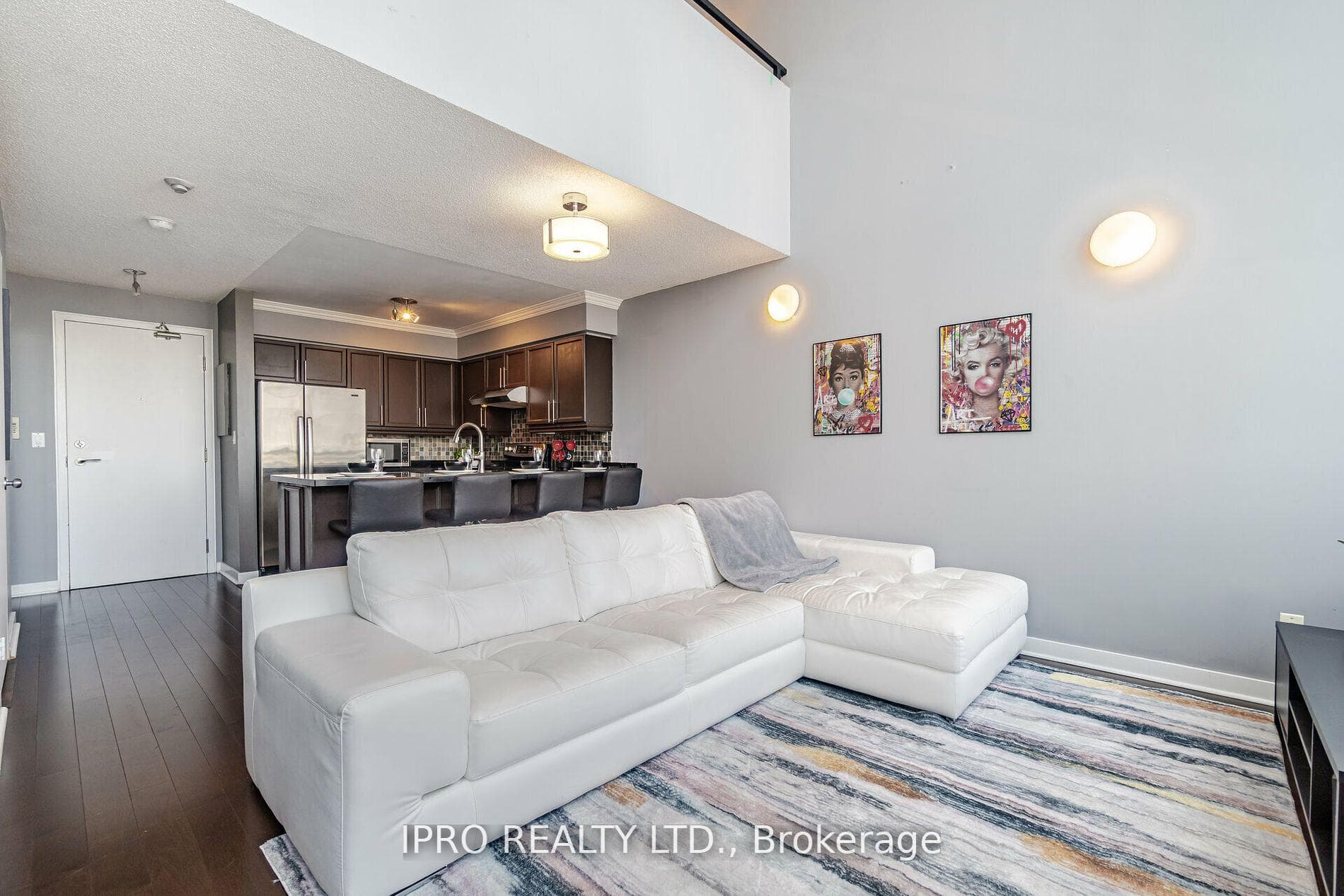 250 Manitoba Street Unit 715 photo 12