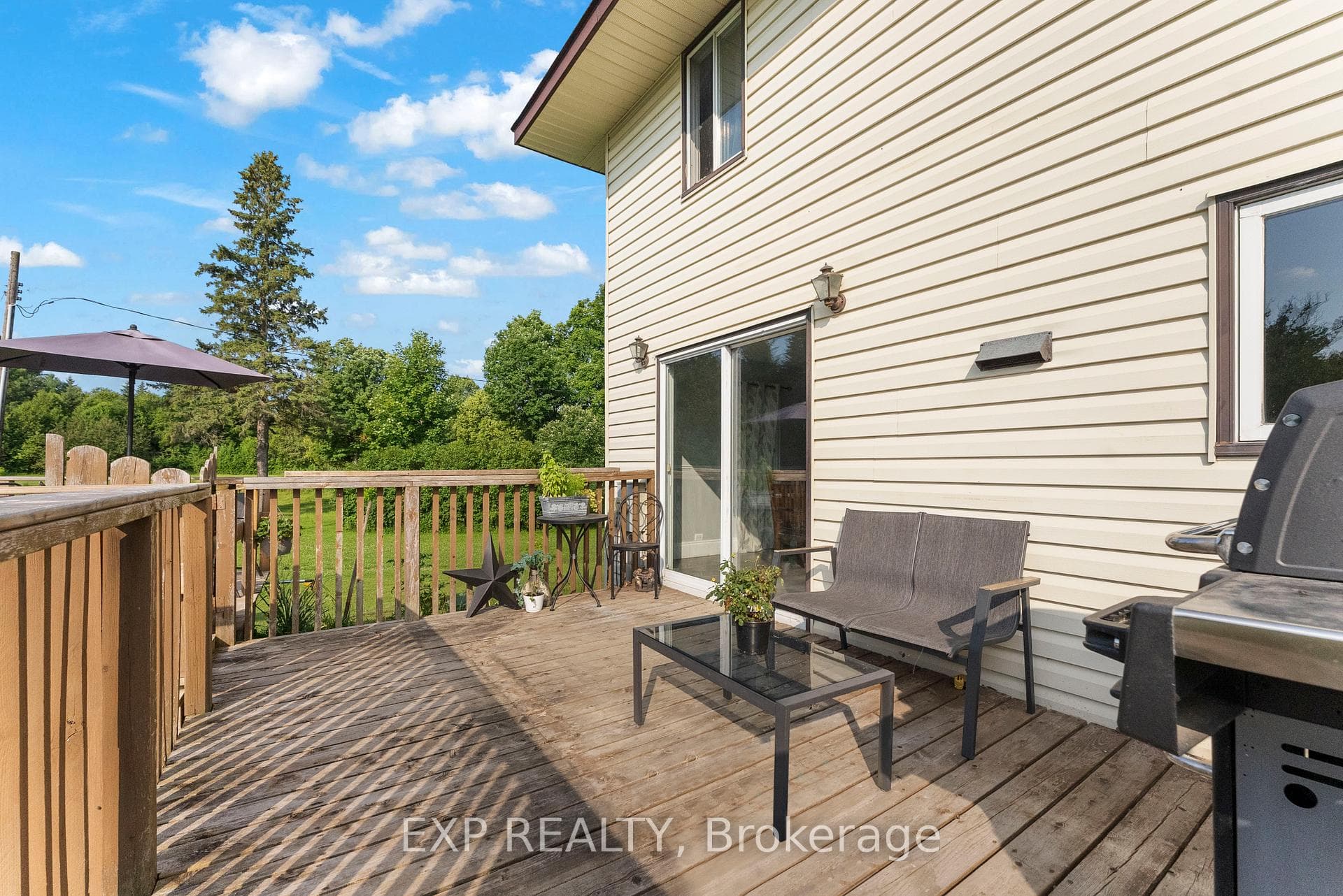 2427 LOCHWINNOCH Road photo 11
