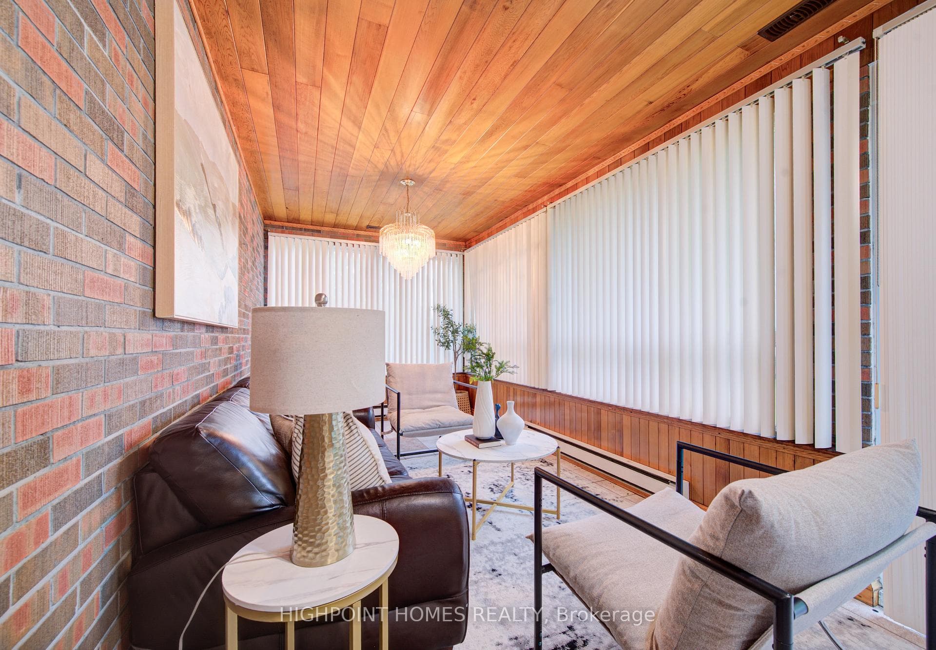 5438 Trafalgar Road photo 27