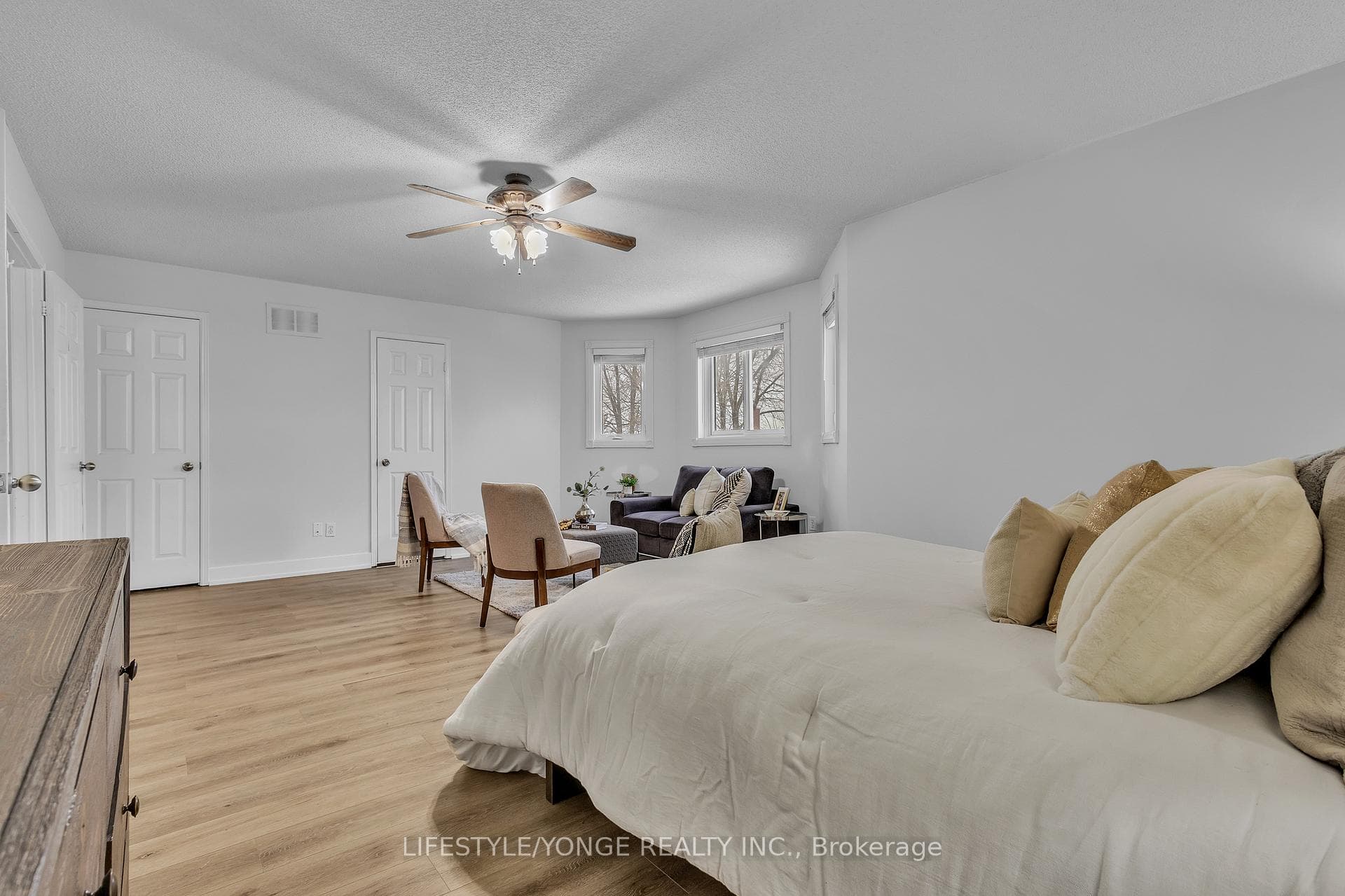 44 Tallowtree Place photo 24
