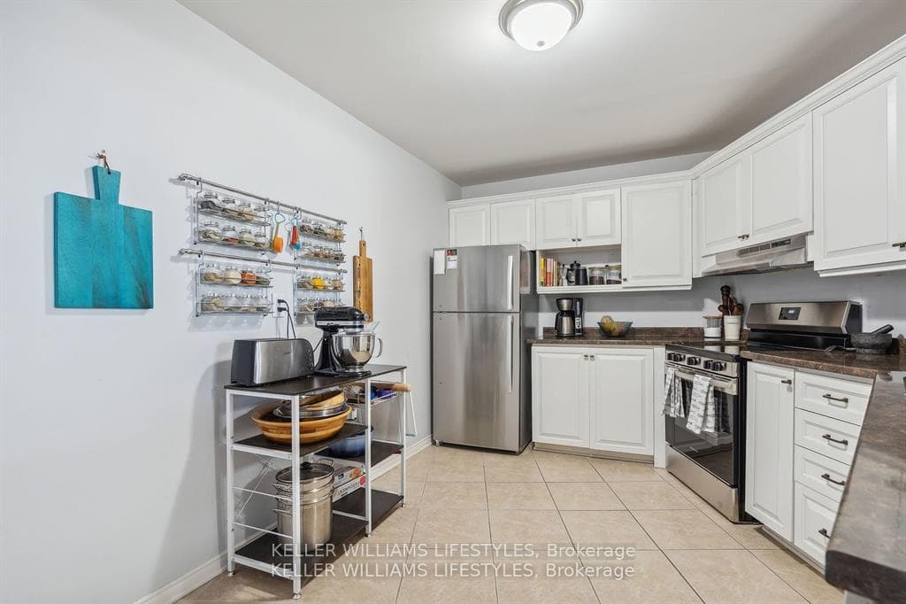 500 TALBOT Street Unit 1502 photo 12