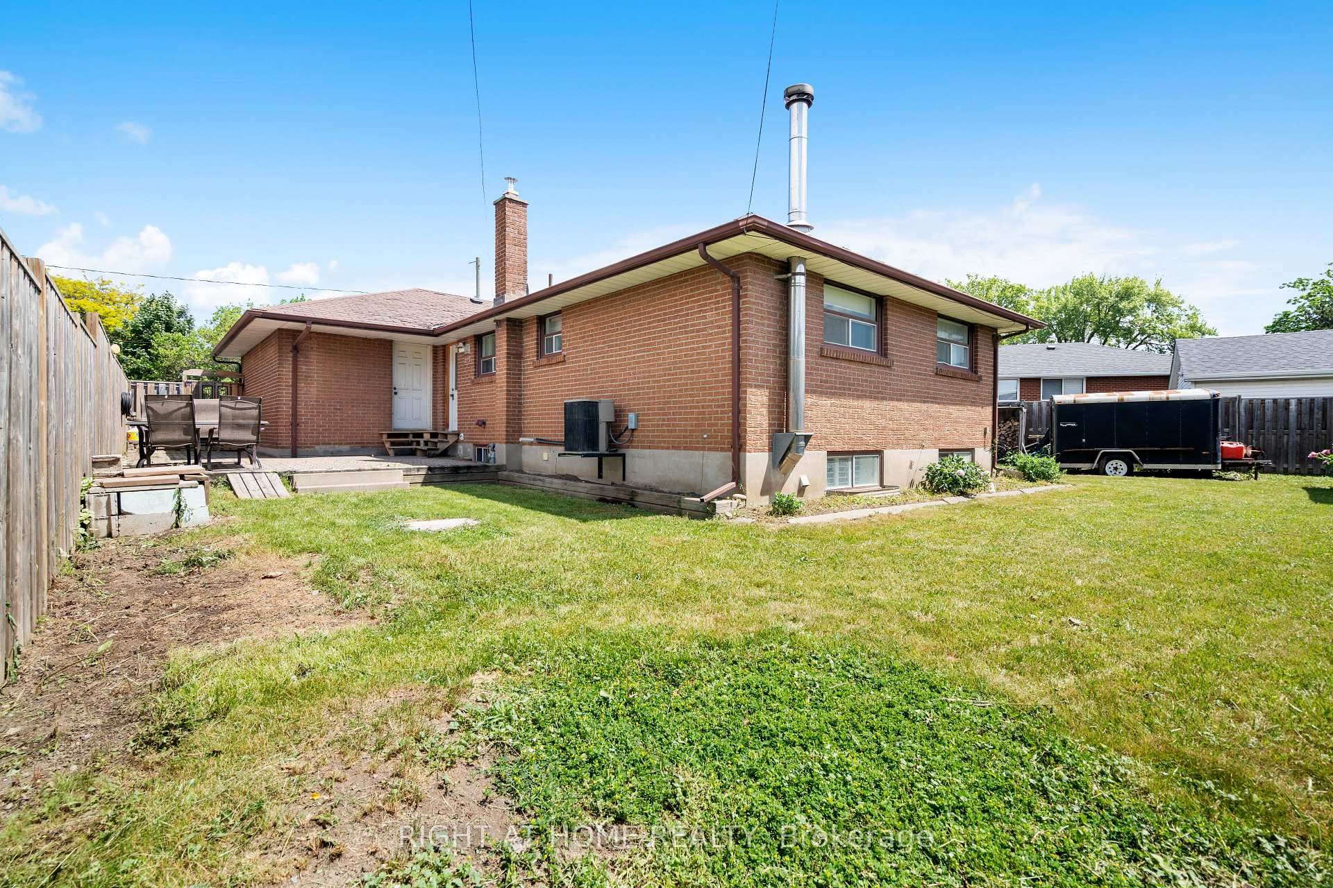 1030 MCCULLOUGH Drive photo 23