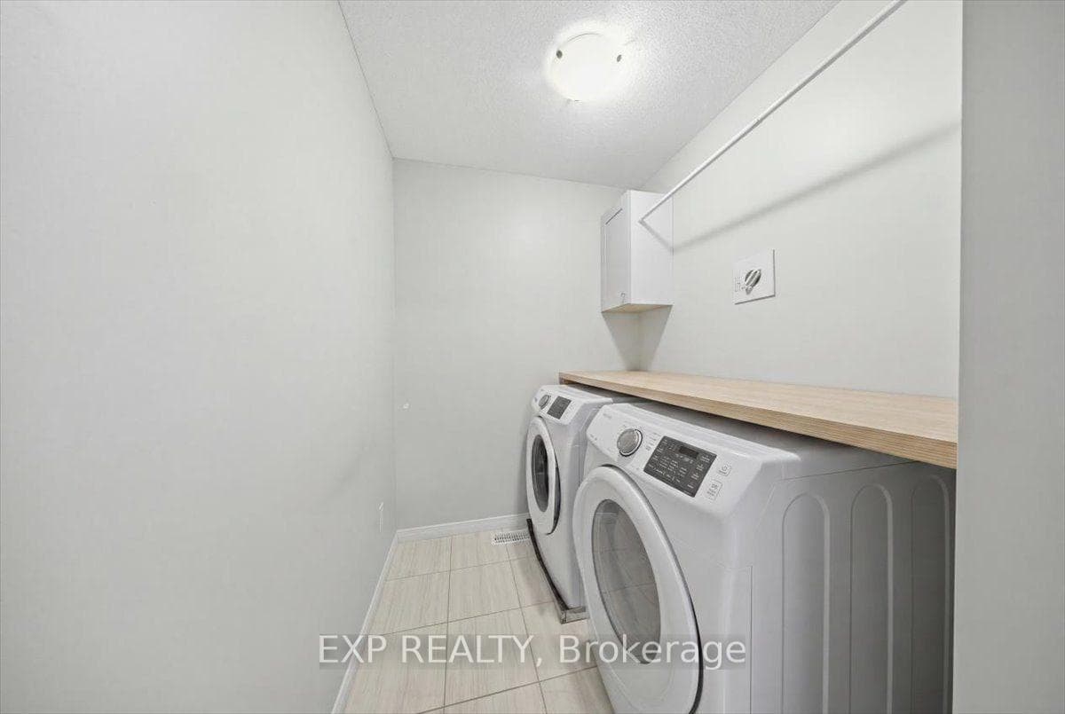92 Riddell Street photo 14