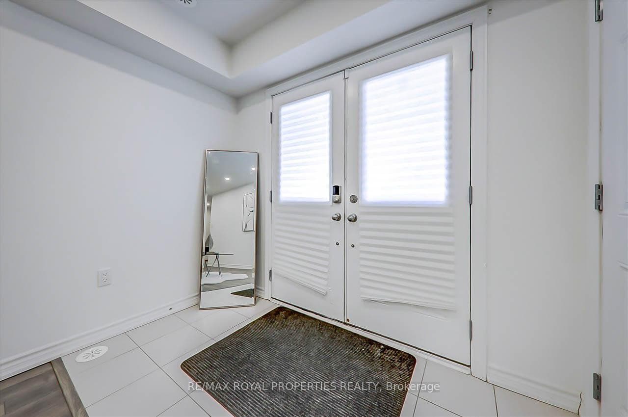 2430 Nantucket Chase photo 7