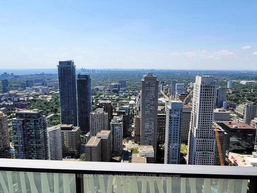 42 Charles Street Unit PH5503 photo 8
