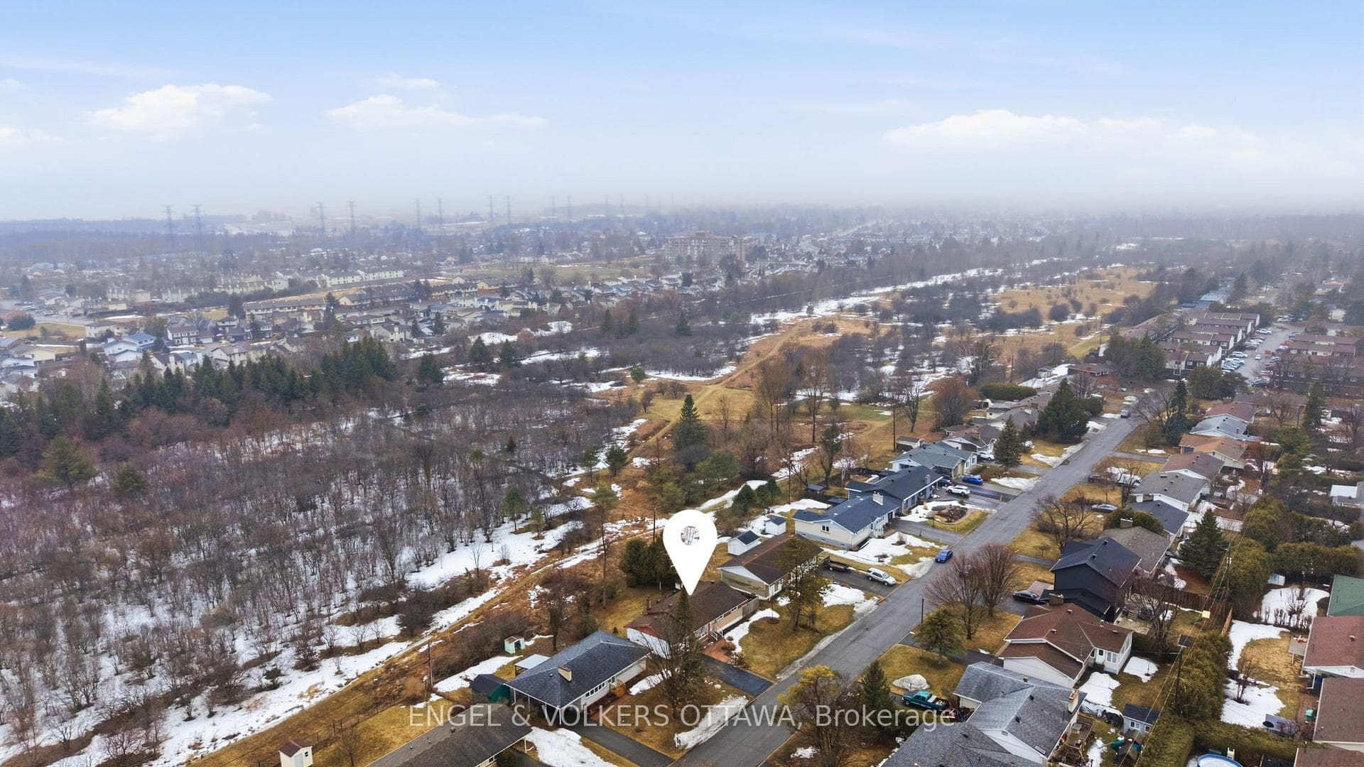 22 Parkside Crescent photo 30