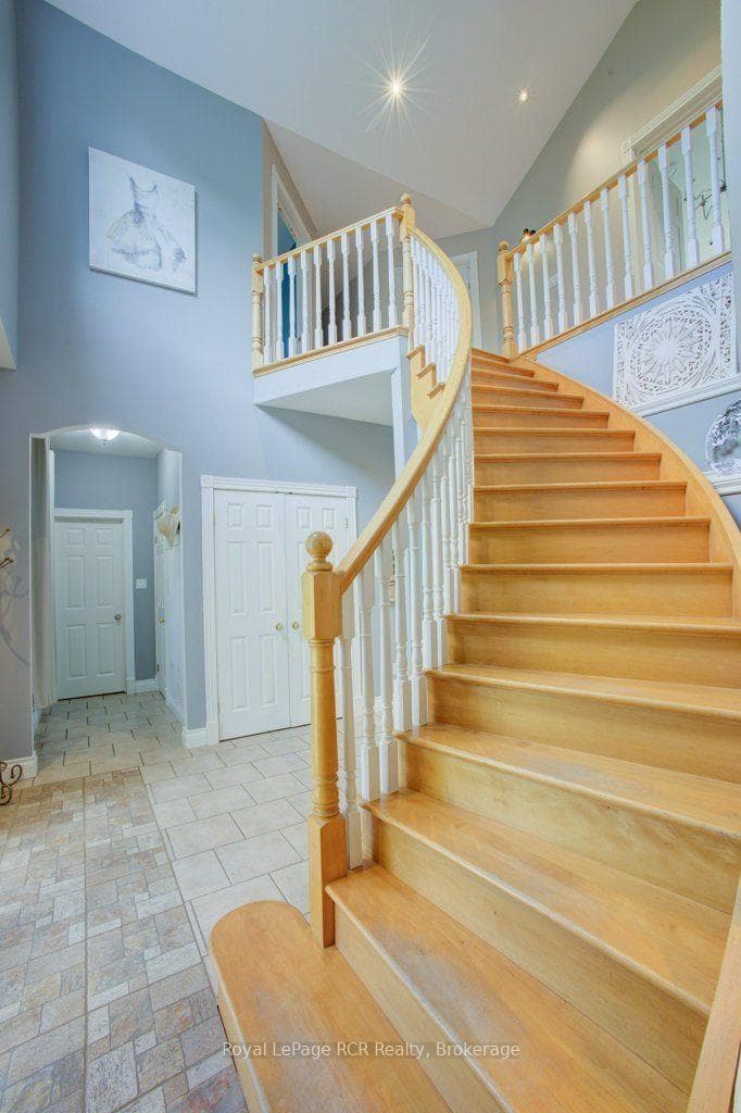 2020 John Street photo 10