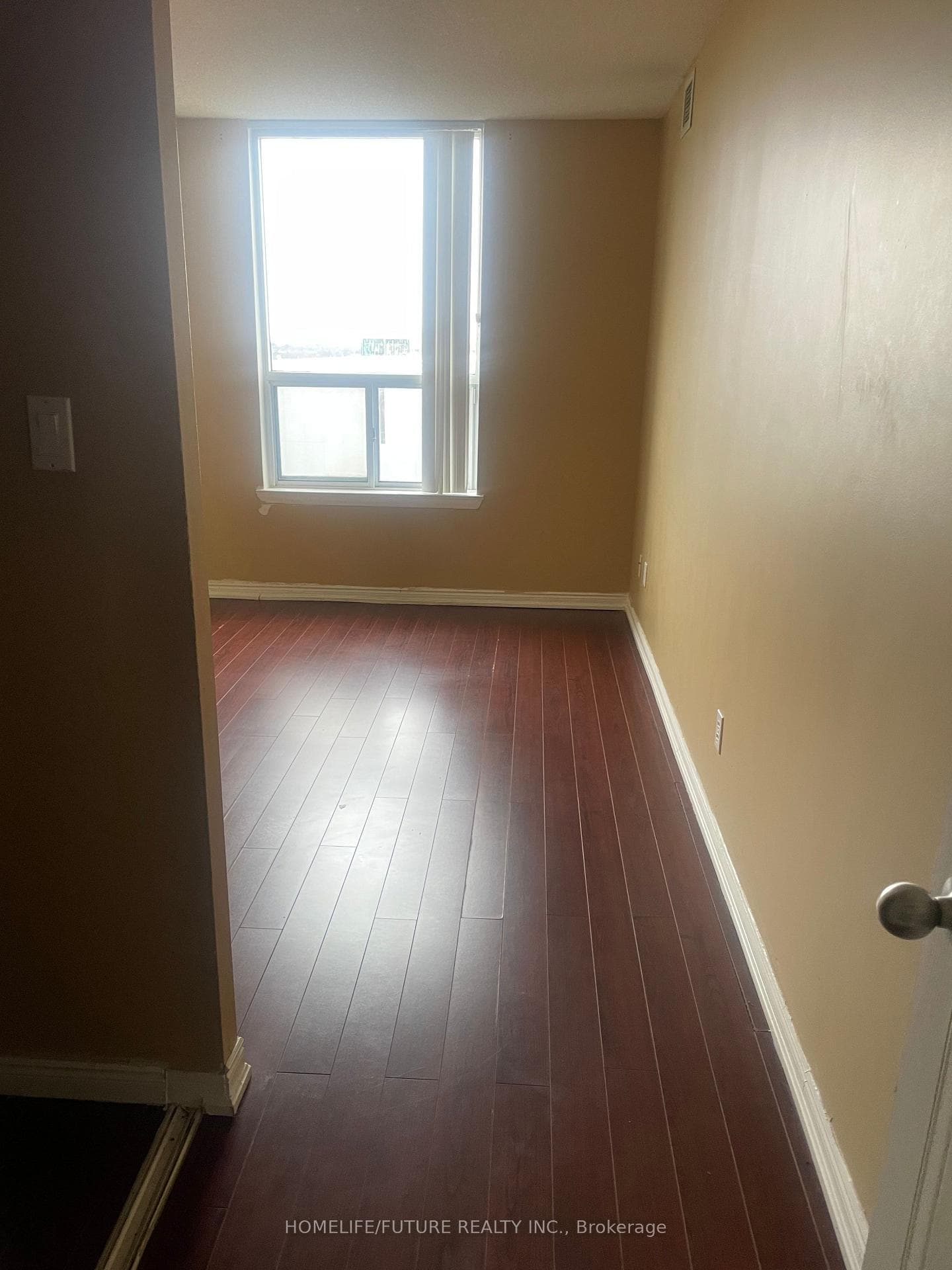 135 Hillcrest Avenue Unit 915 photo 9
