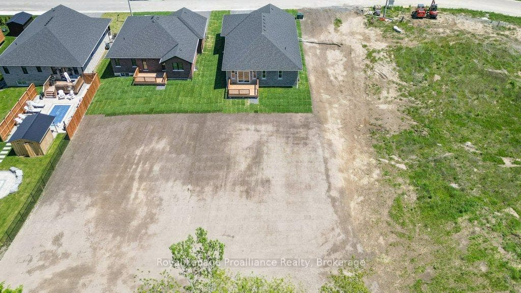 10 Dunmor Street photo 42