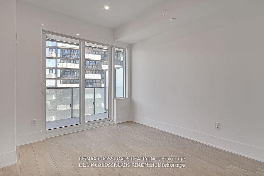 470 Front Street Unit 3607 photo 4