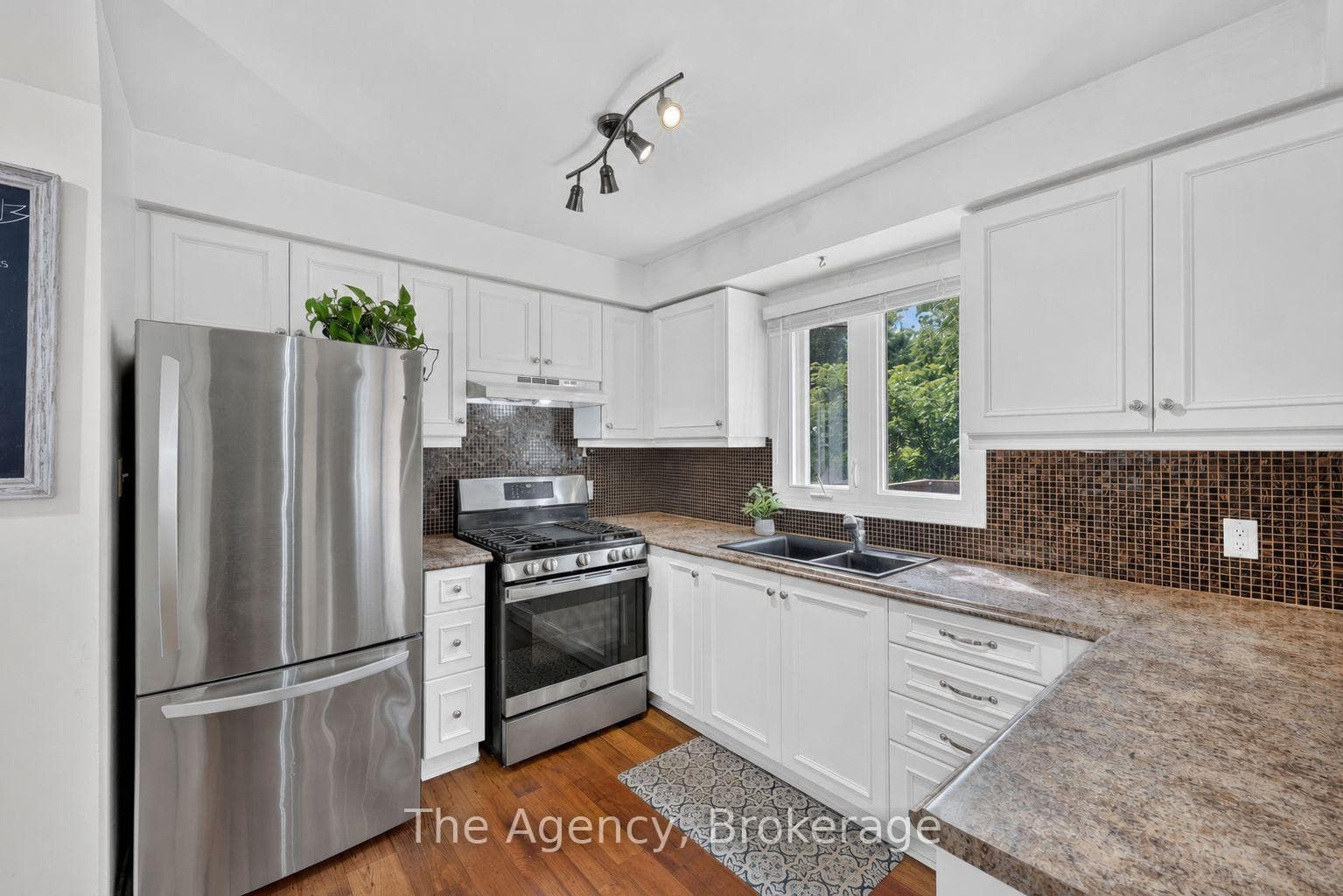97 Shoreline Drive photo 7
