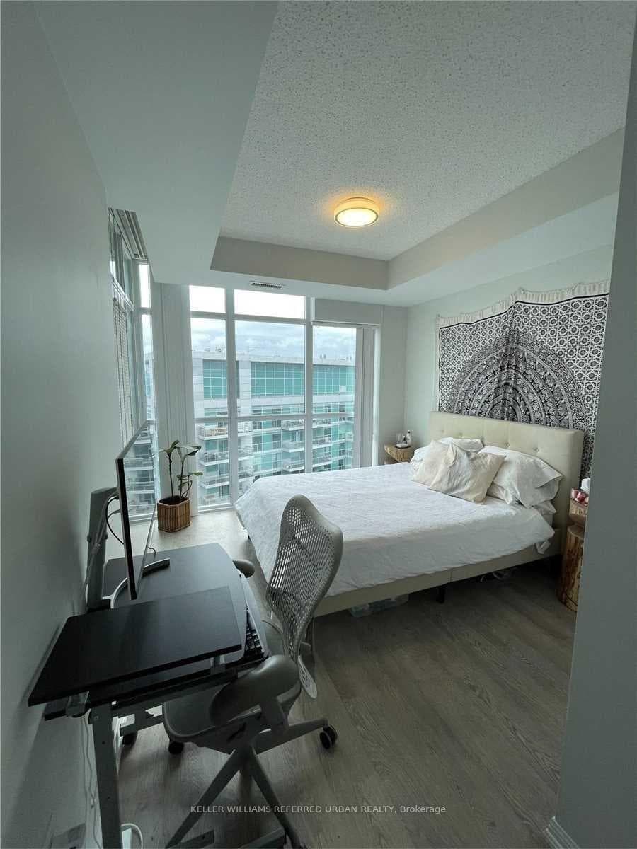 125 Western Battery Road Unit 2704 photo 6