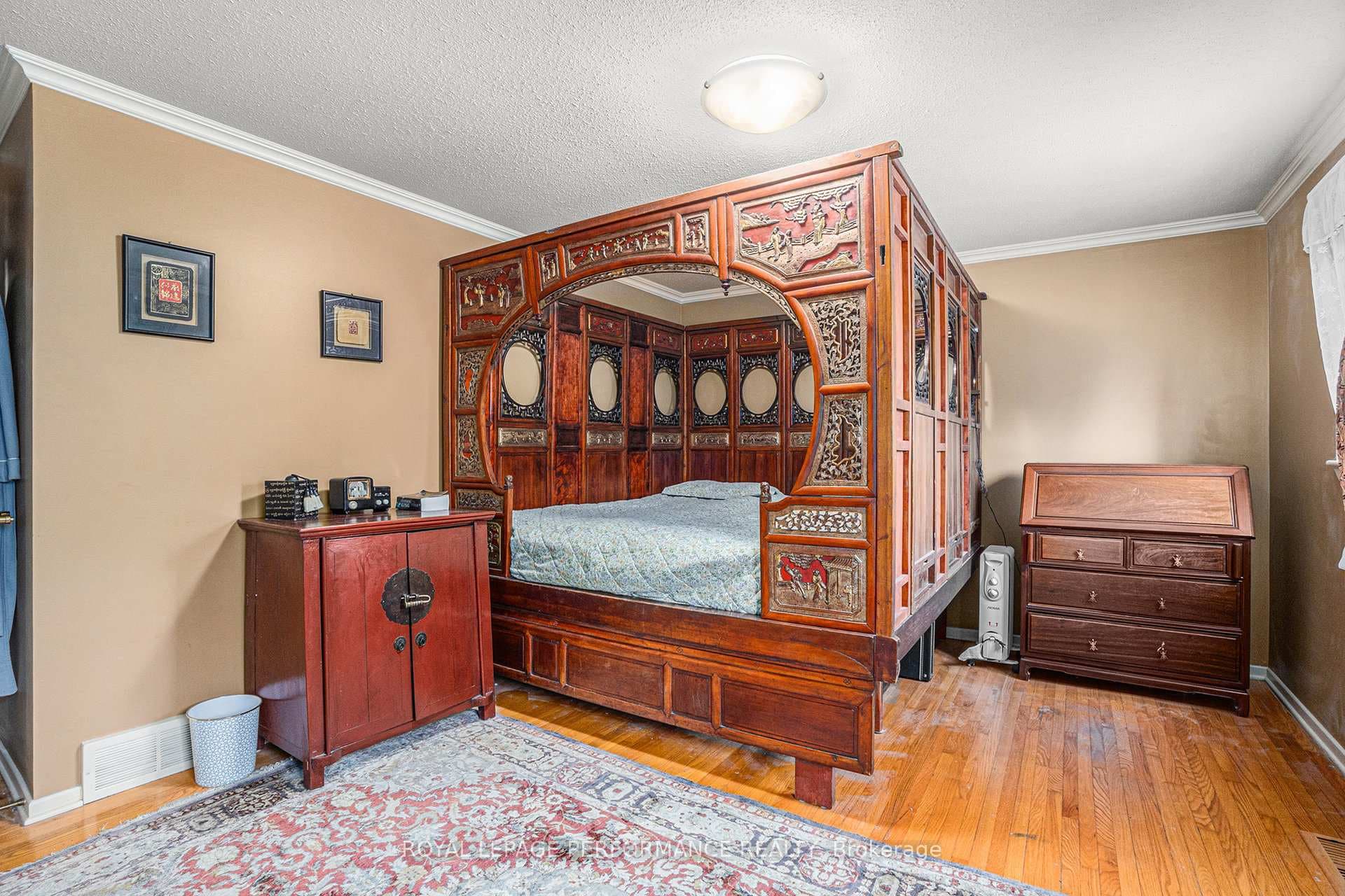 1 Wedgewood Crescent photo 19