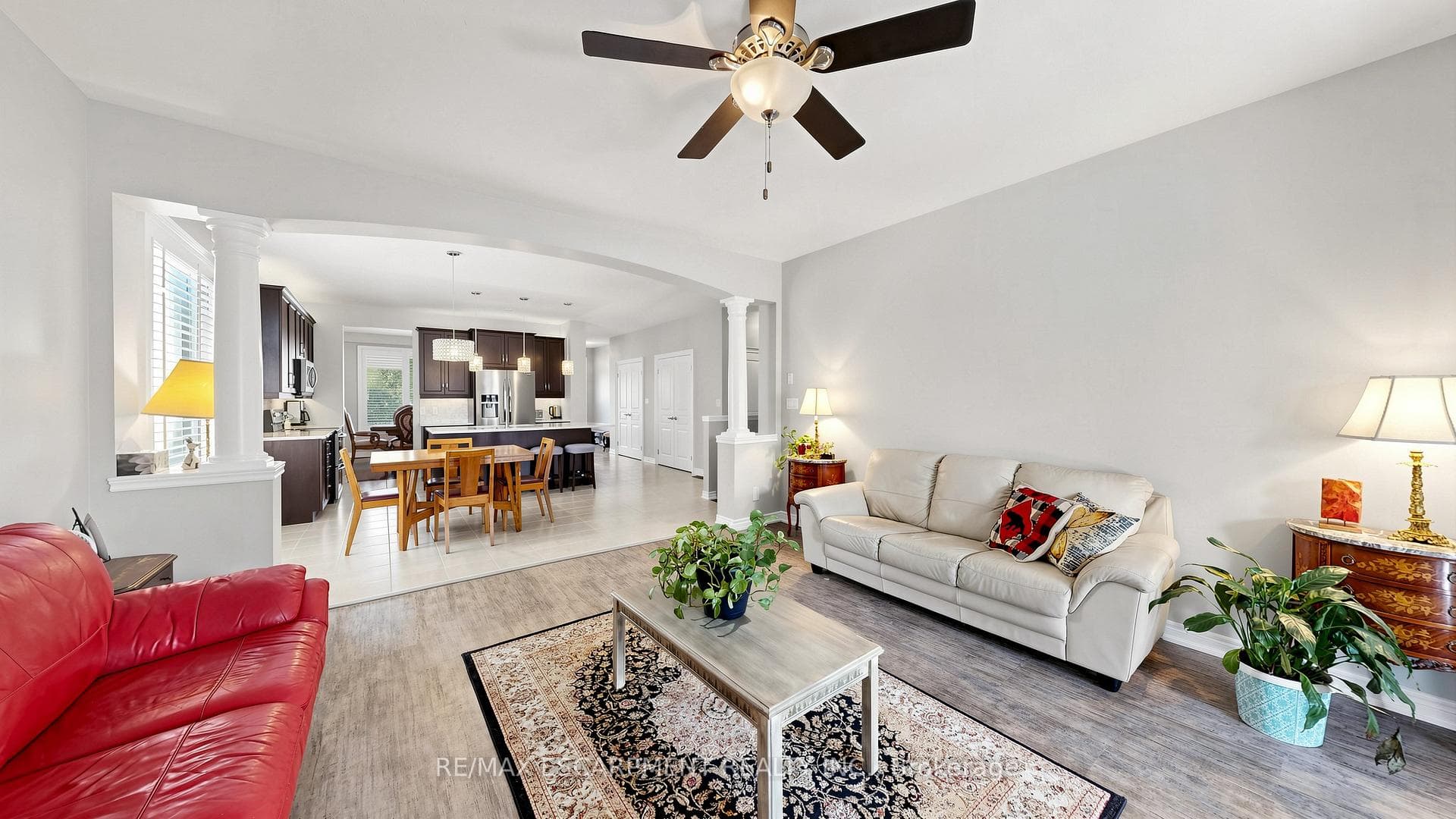 18 GATEWAY Avenue photo 14