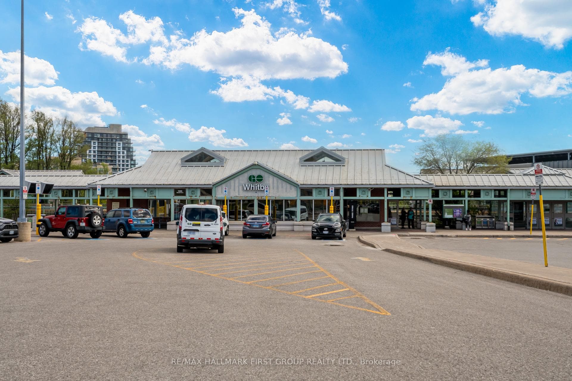 670 Gordon Street Unit 209 photo 30