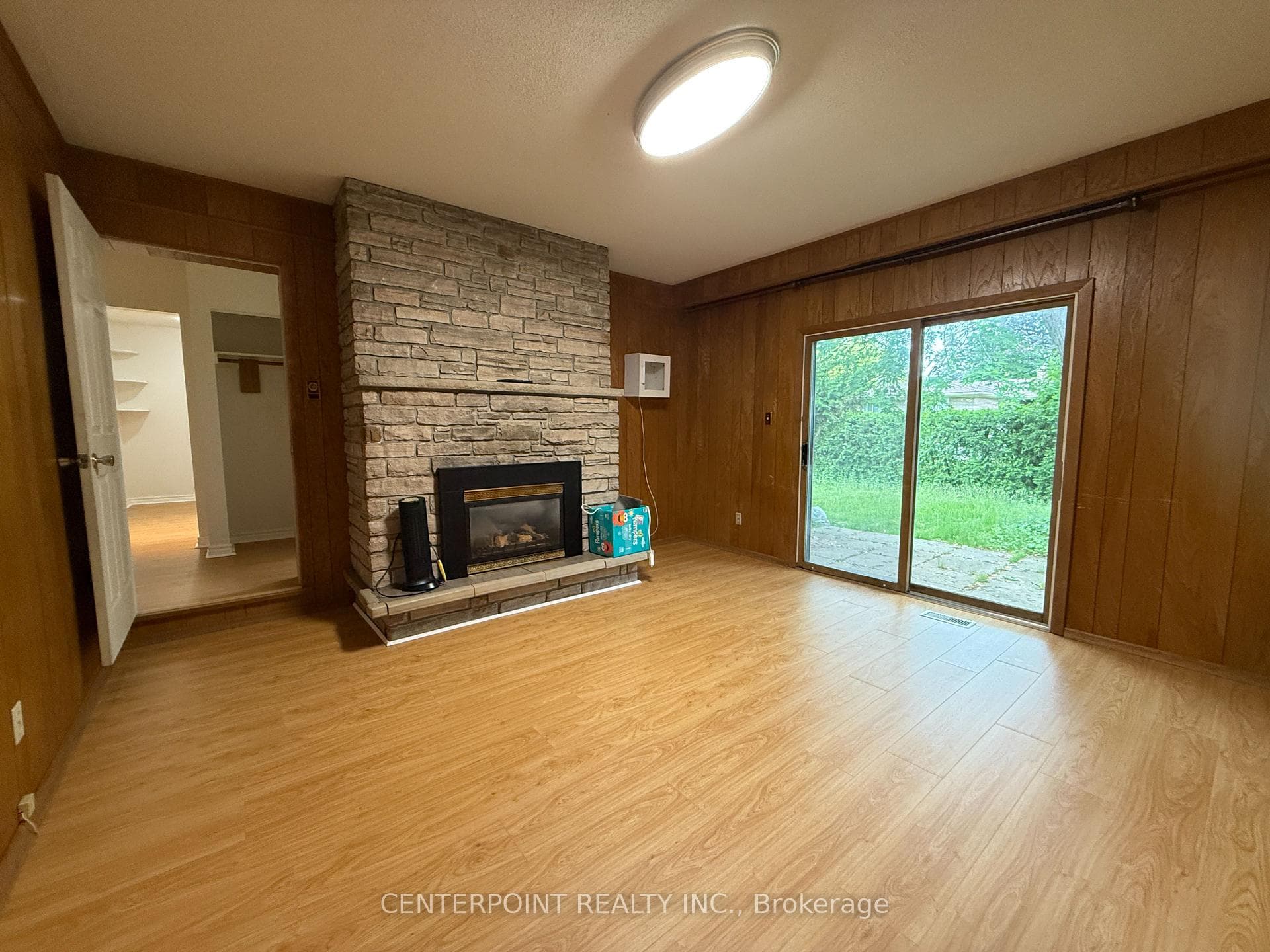 4 Bellbury Crescent photo 12