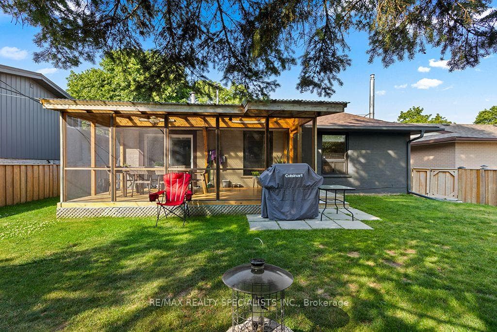 88 Shirley Street photo 38
